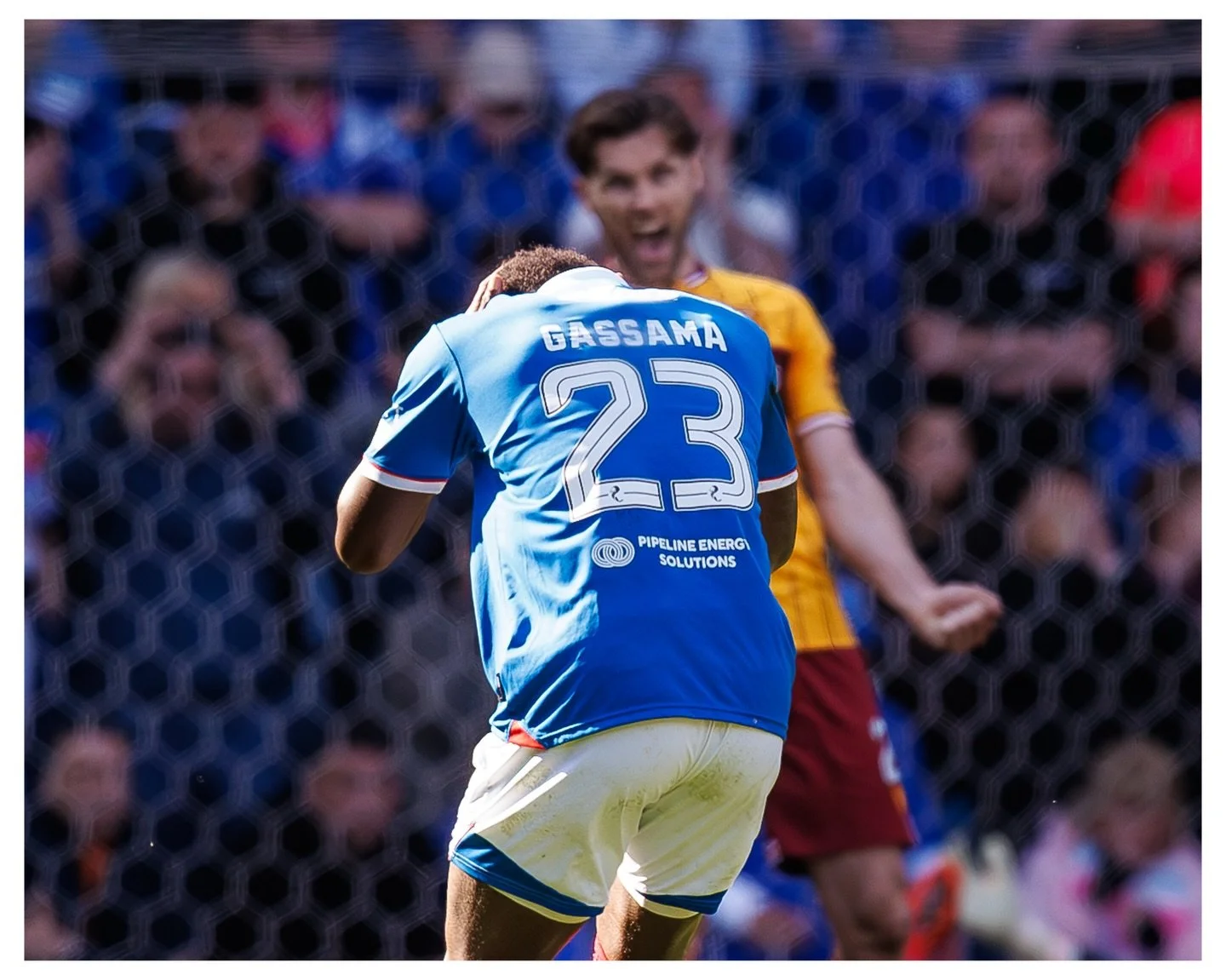 Motherwell stun Rangers at Ibrox to inflict a huge blow to their title hopes.

An outstanding first half saw Motherwell take a 2-0 lead in to the break. A brace from Chermitti looked to have rescued Rangers but a late Longelo strike snatched all 3 po