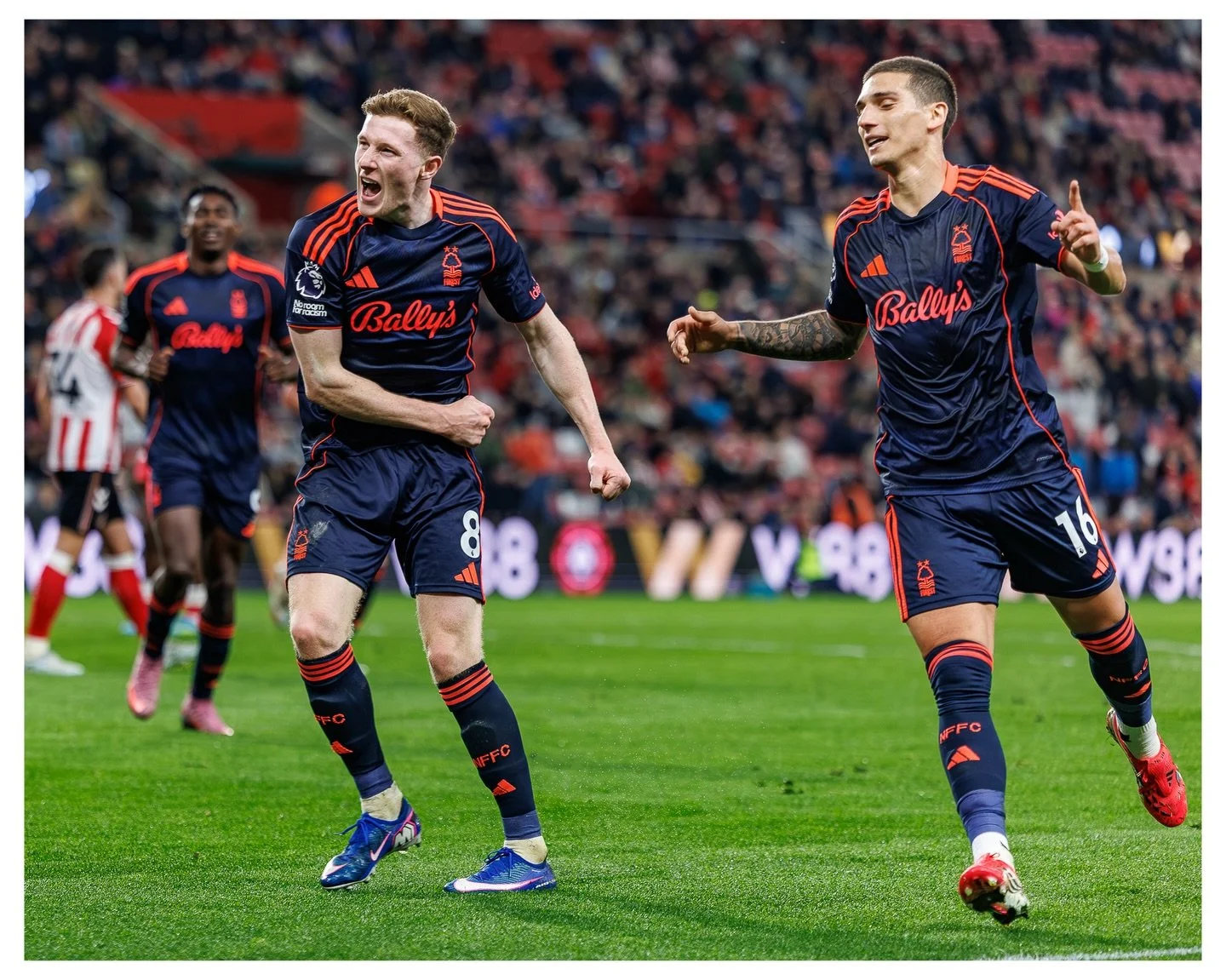 A demolition job from Nottingham Forest as they hit Sunderland for 5! 

4 first half goals put the visitors in charge and former Newcastle players Elliot Anderson caps it off with a 5th

Images shot for Action Plus Sports Images - &copy;️ WM Sport Me