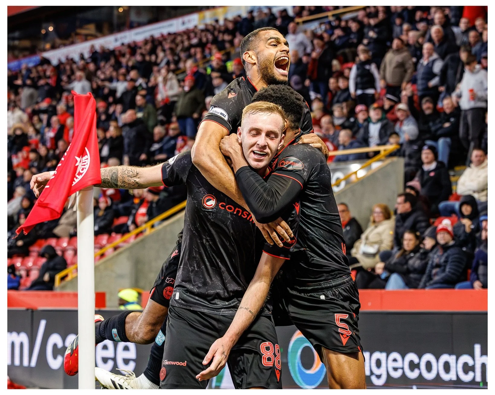 An impressive win against Aberdeen at Pittodrie for St Mirren but it&rsquo;s not enough to avoid a play-off as Kilmarnock beat Dundee to secure safety. 

A performance that St Mirren can take some confidence from, though!

Images shot for Action Plus