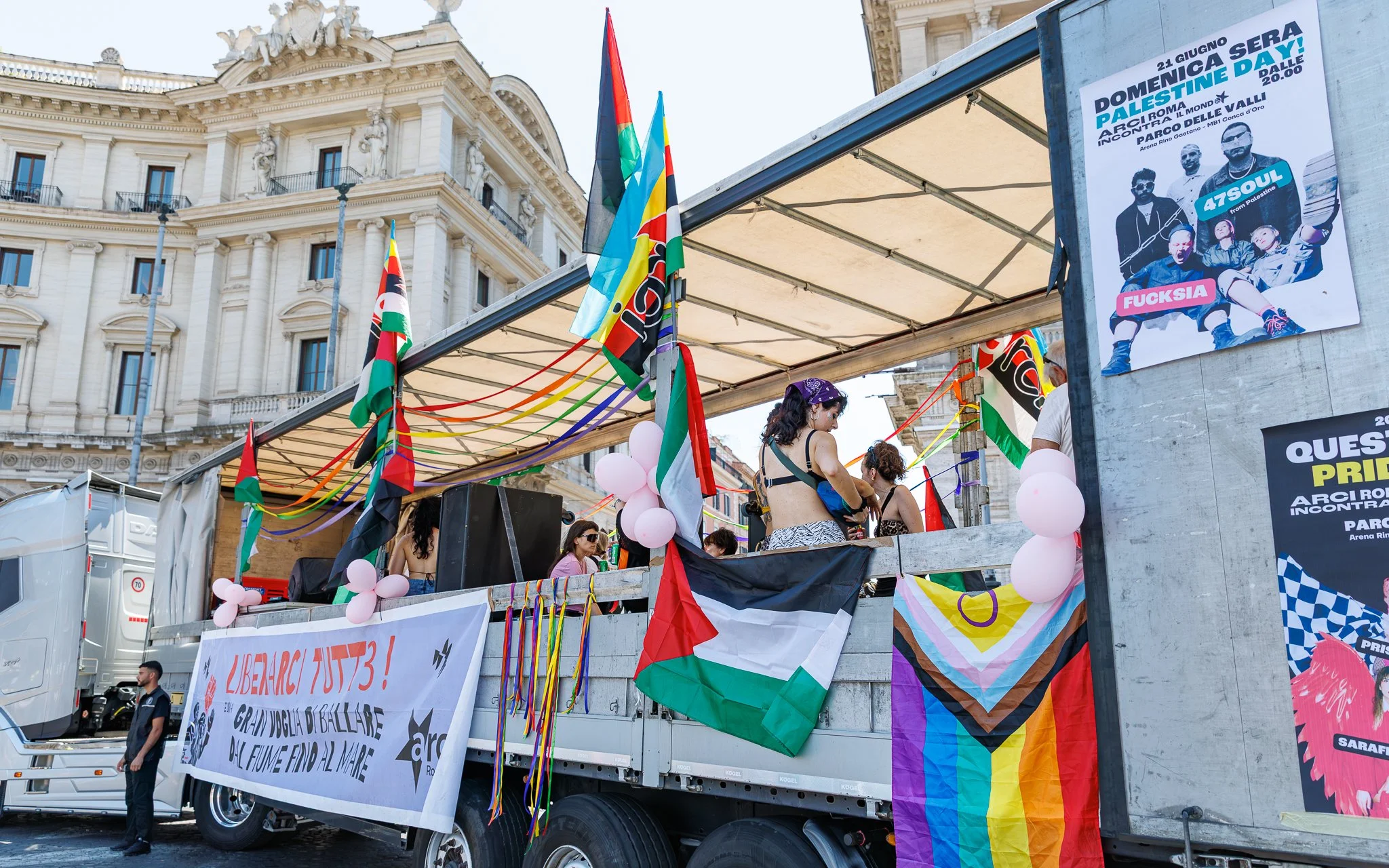 RomaPridefull-7.jpg