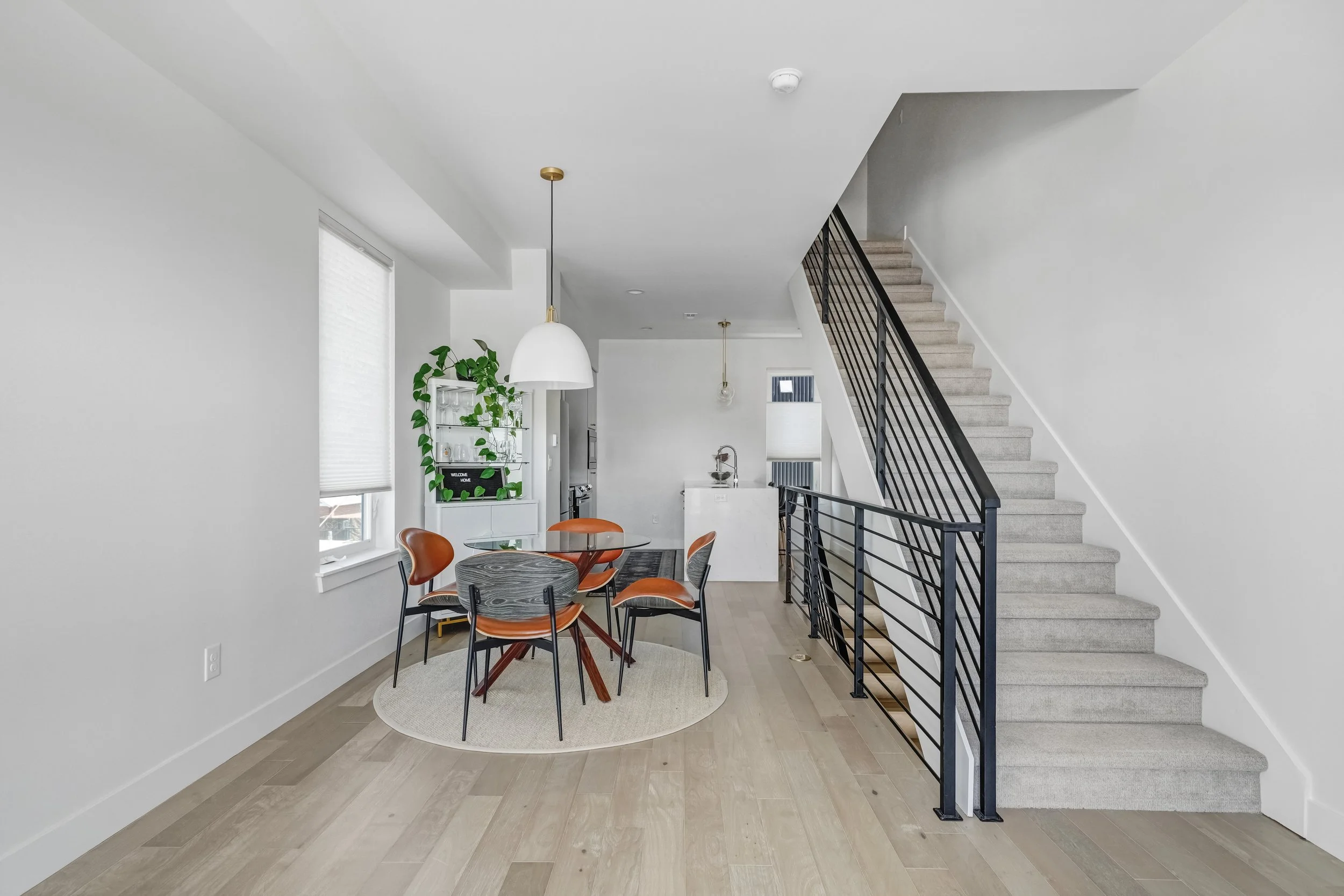 2578 S Broadway(MLS)-17.jpg