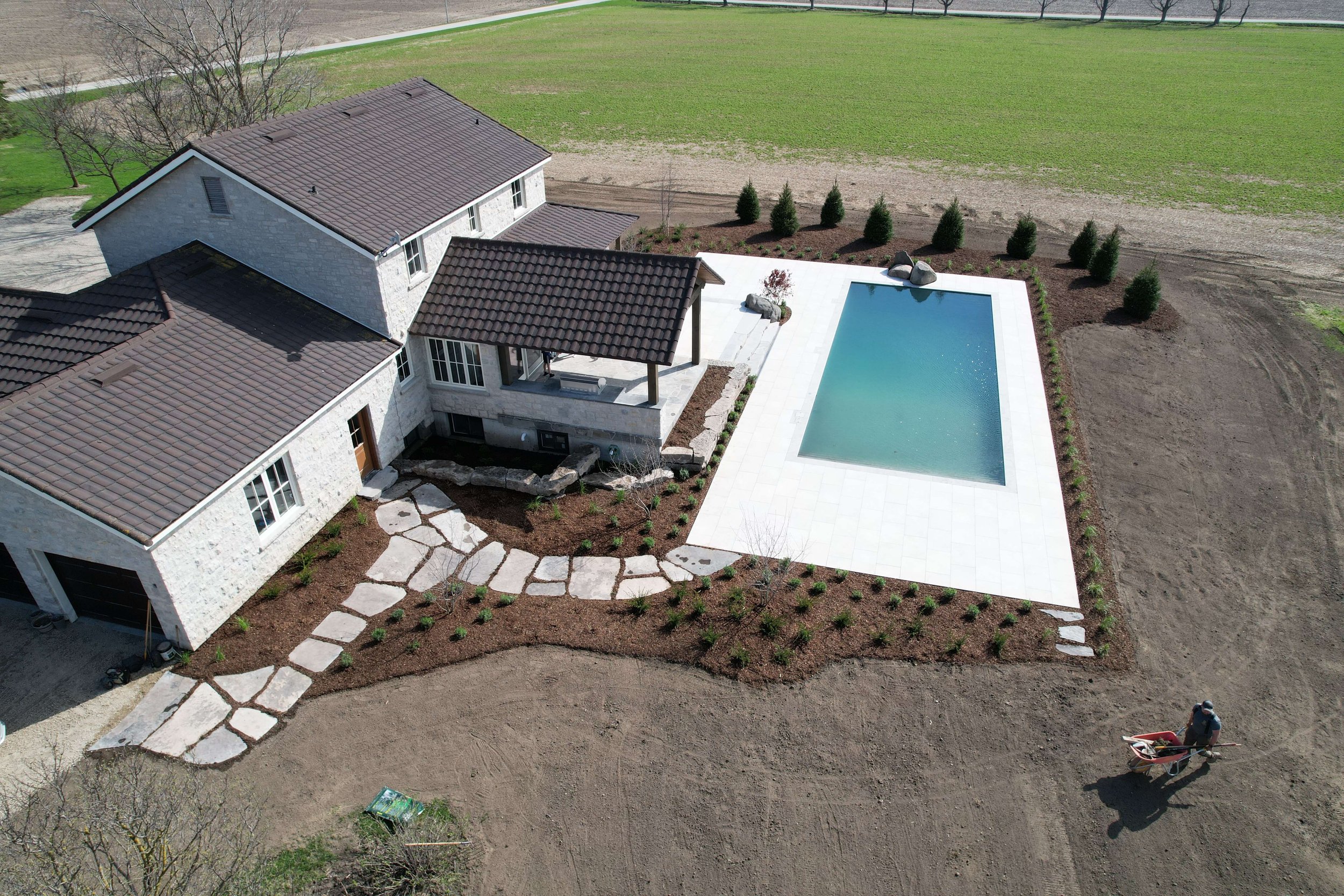 dji_fly_20260423_163630_202_1776976932892_photo.jpeg