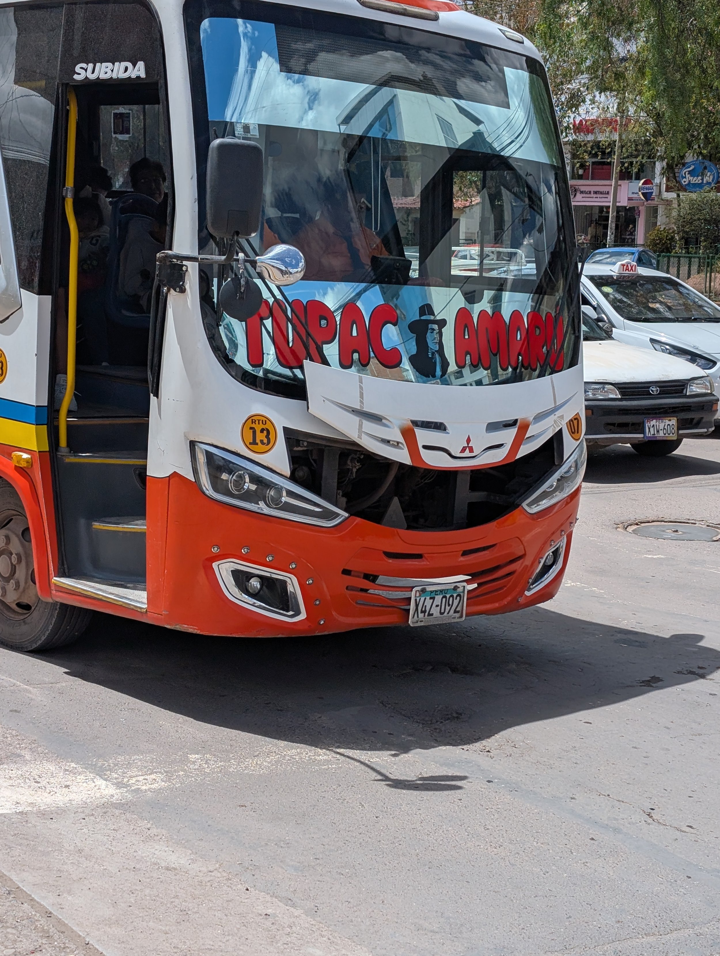 bus.jpg
