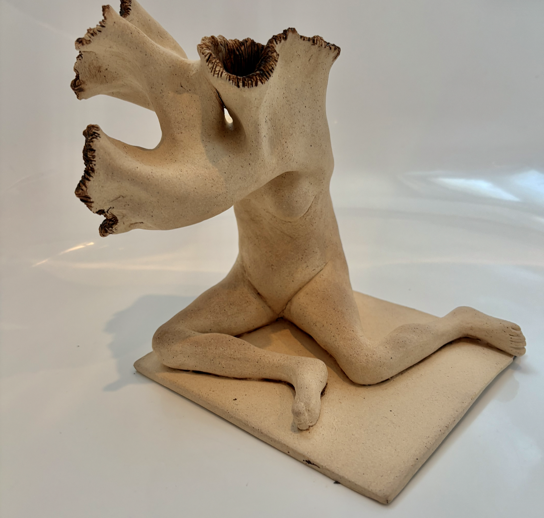 Twisting tree