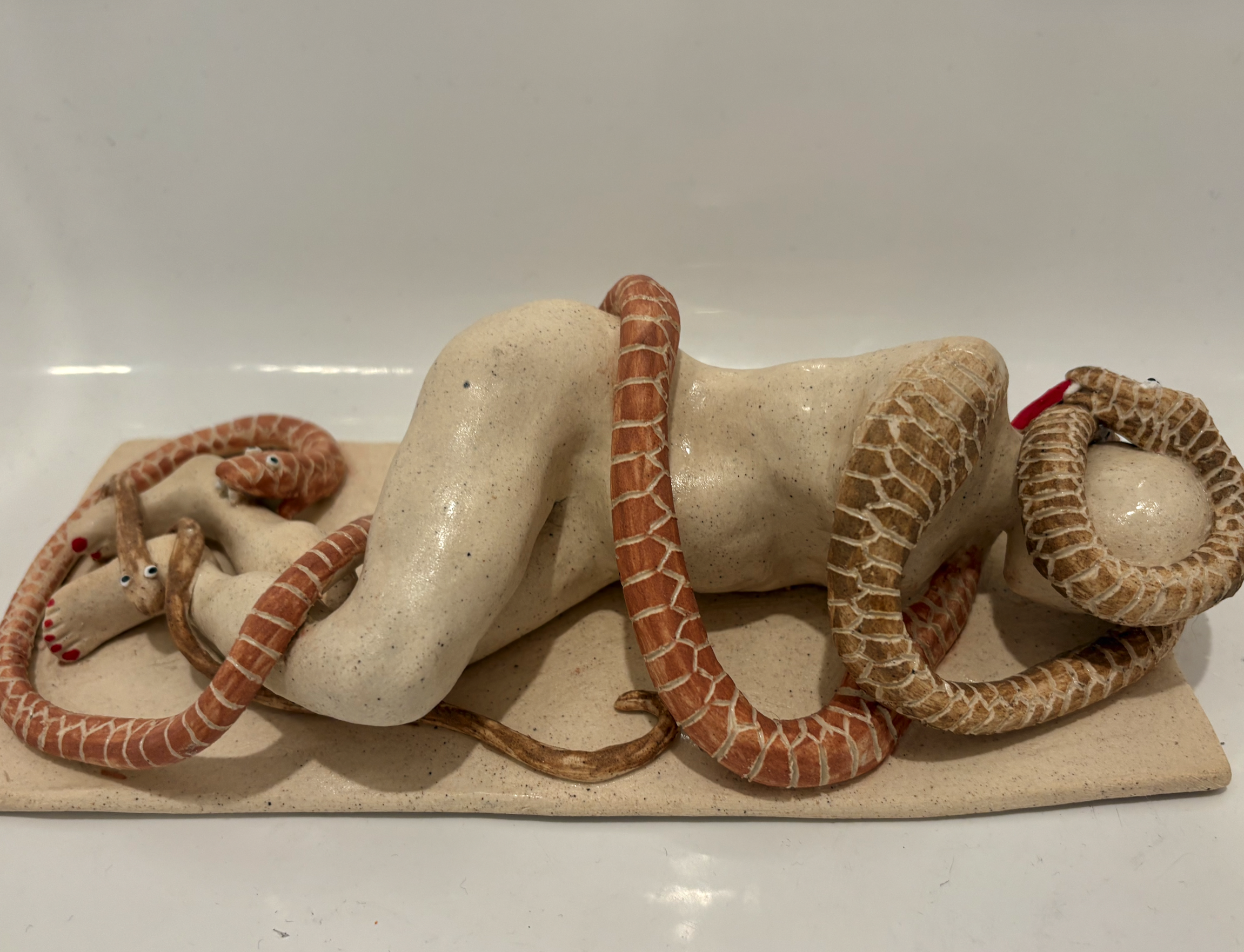 Side lying snake