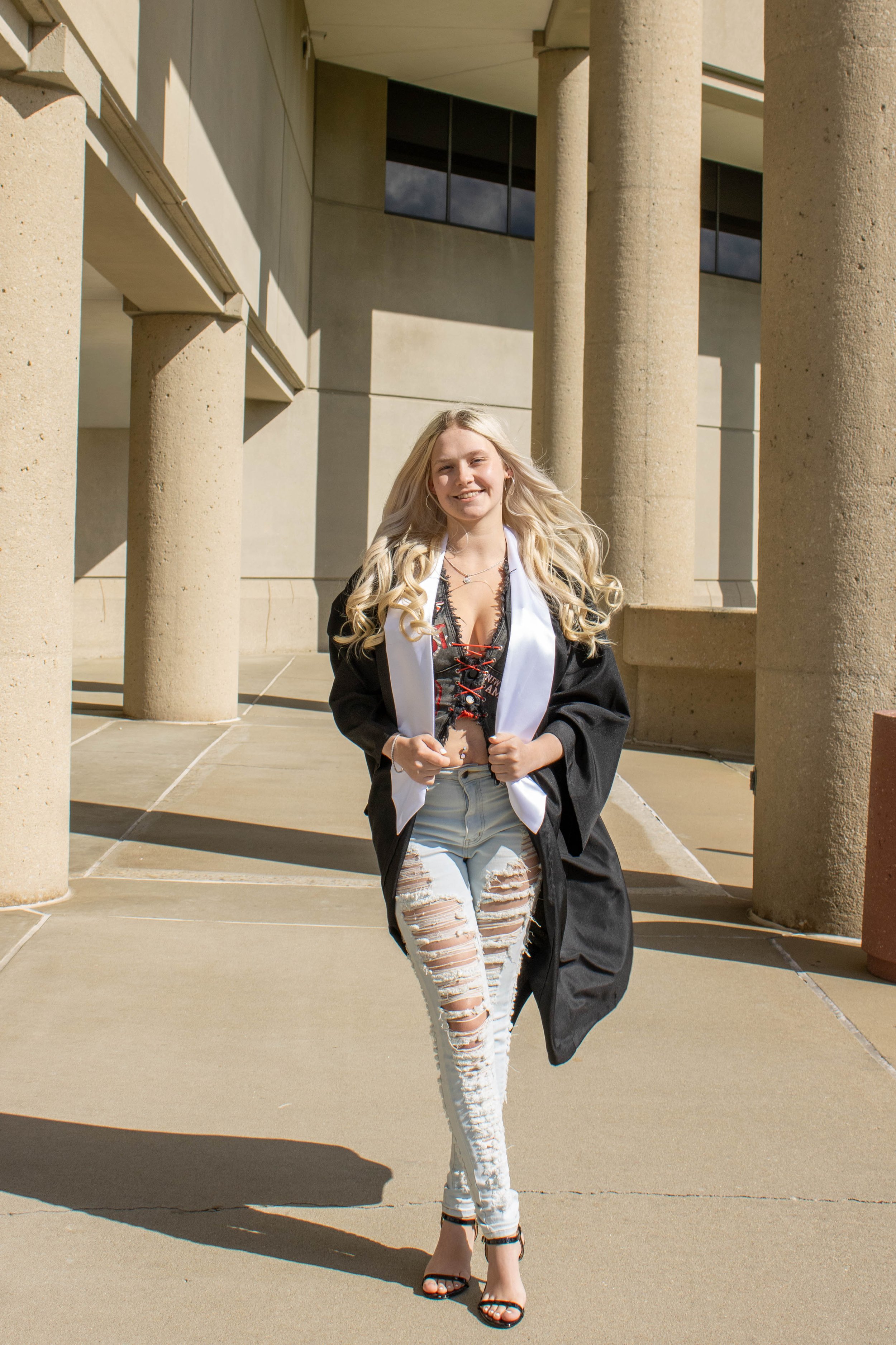 AshleyGrad-56.jpg