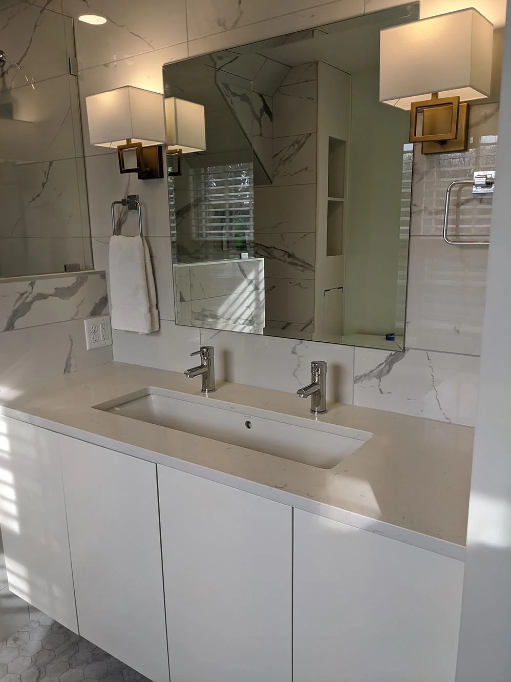 Modern Bathroom 
Construction 
Modern Design 
Marble Bathroom 
Kansas Construction 
Design and Construction 