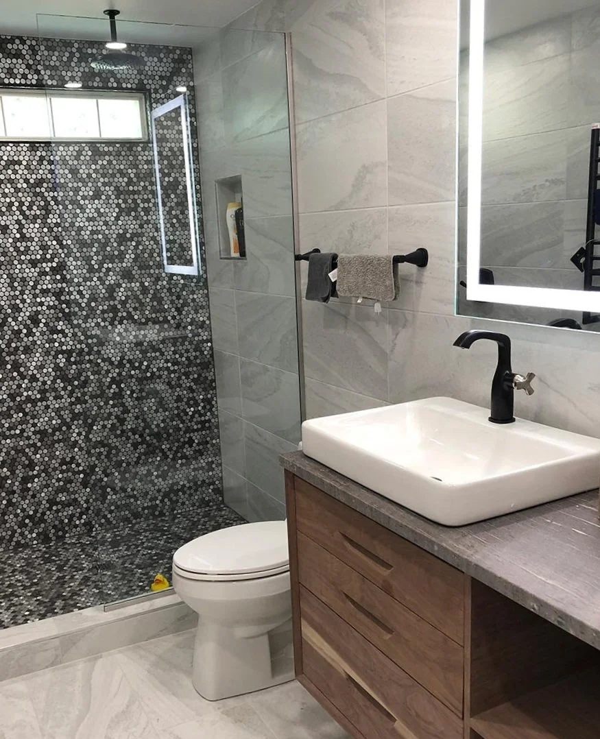 Modern Bathroom 
Construction 
Modern Design 
Modern Bathroom Mirror 
Kansas Construction 
Design and Construction 