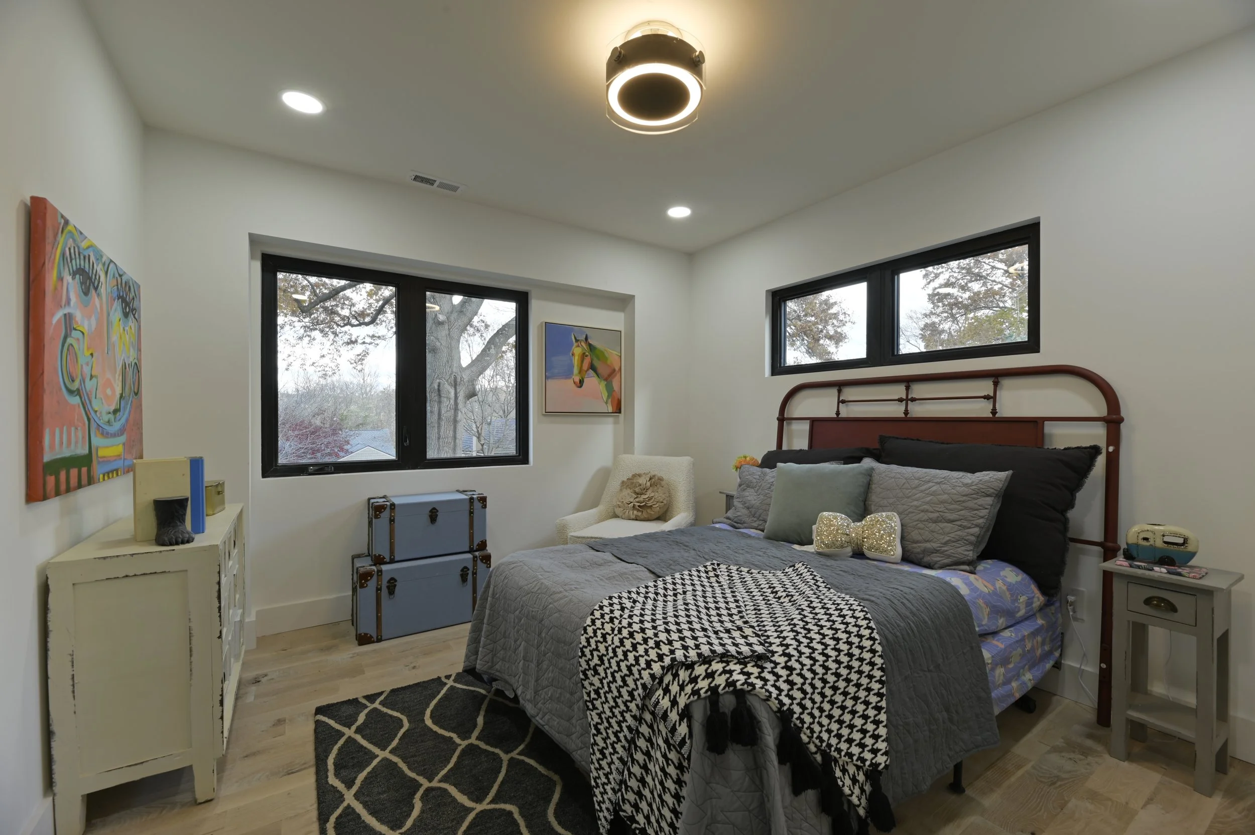 Modern Bedroom 
Construction 
Modern Design 
Kansas Construction 
Design and Construction