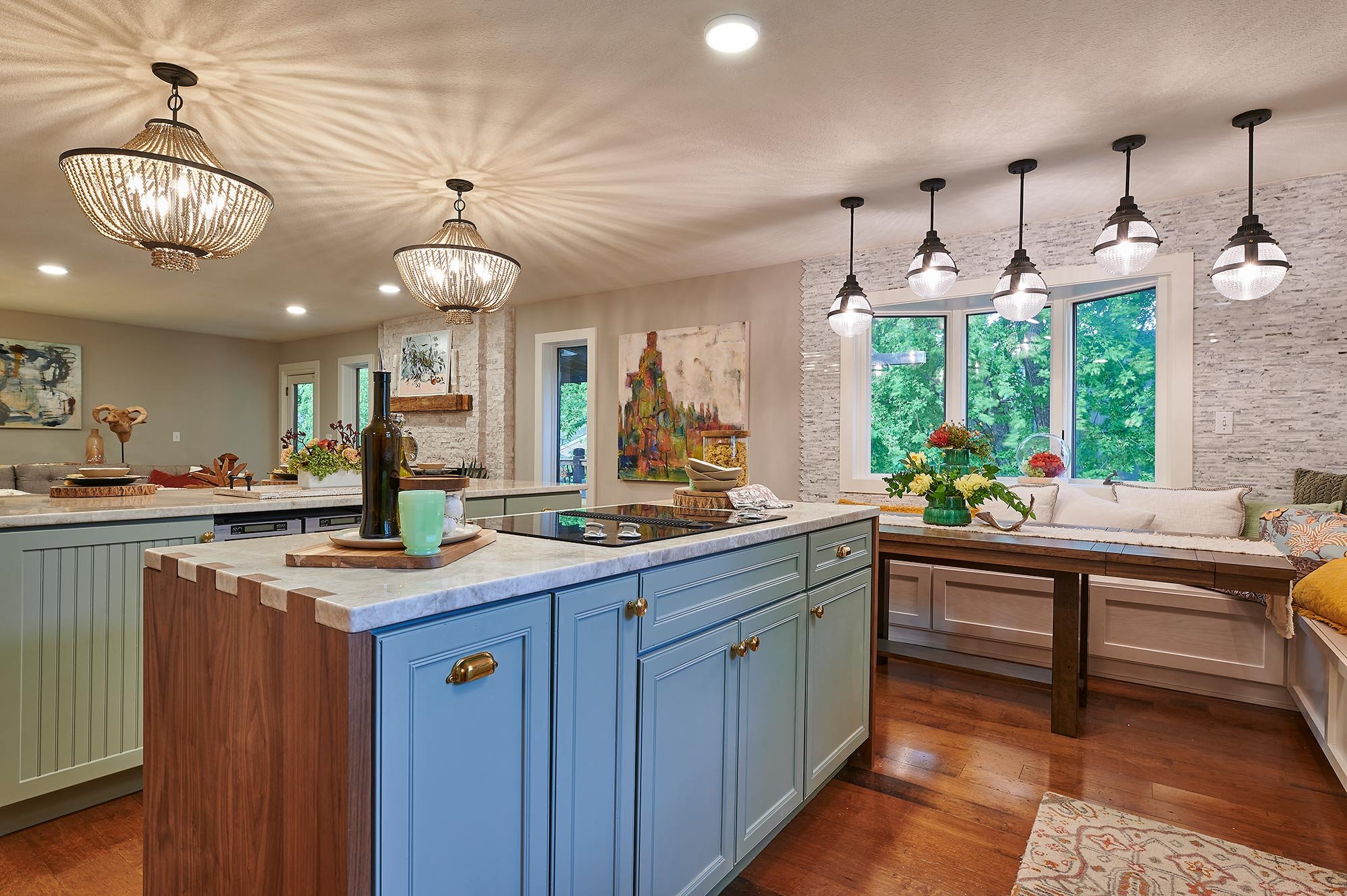 Modern Kitchen 
Green Kitchen 
Open Kitchen 
Marble Kitchen Tops 
Elegant Kitchen 
Construction 
Modern Design 
Kansas Construction 
Design and Construction 