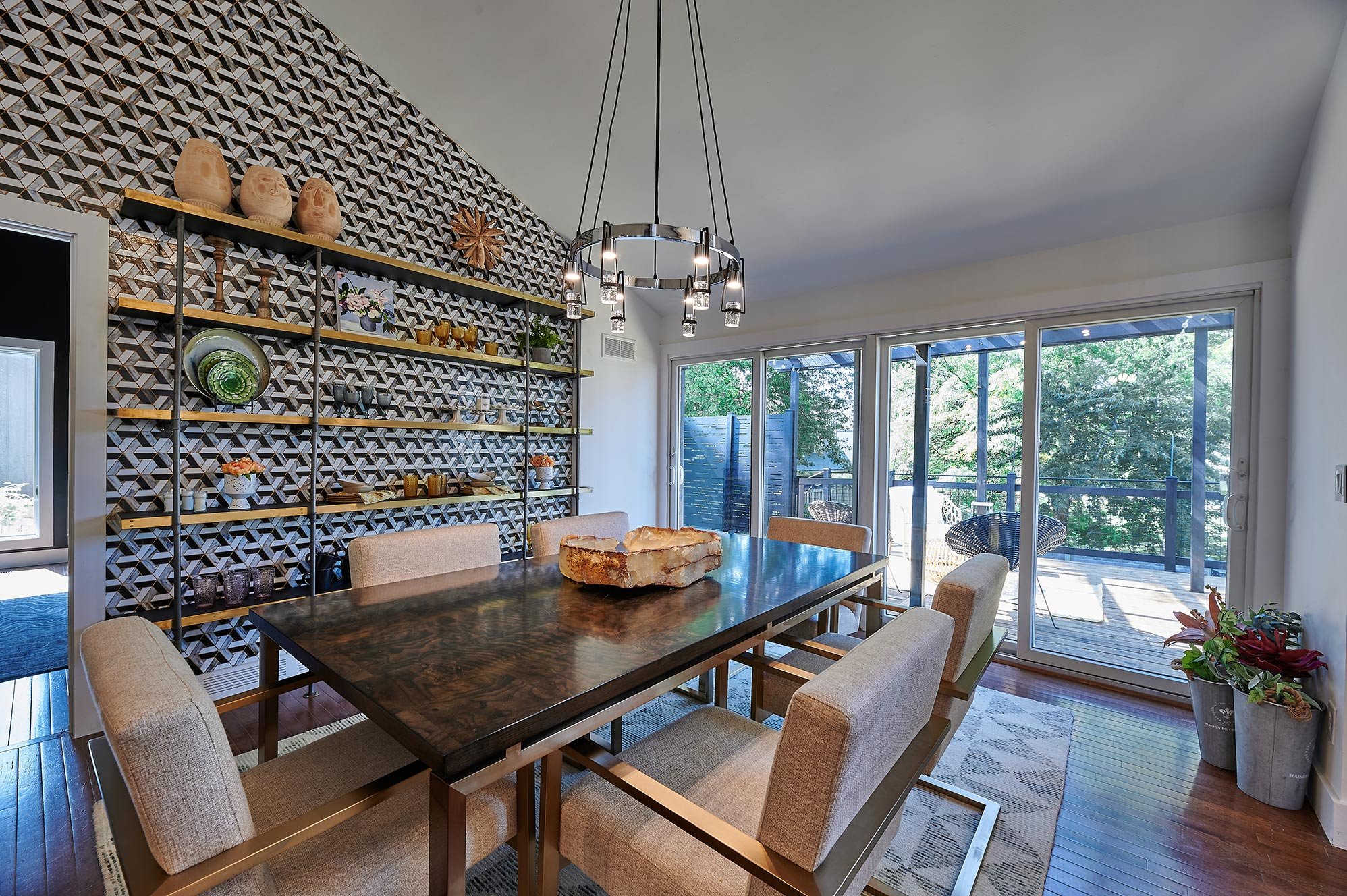 Modern Living Room 
Modern Chandelier 
Modern Dinning Room 
Construction 
Modern Design 
Kansas Construction 
Design and Construction
