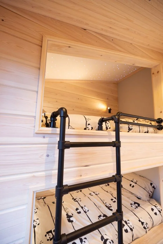 H1 Harbur Cabin Beds2.jpg