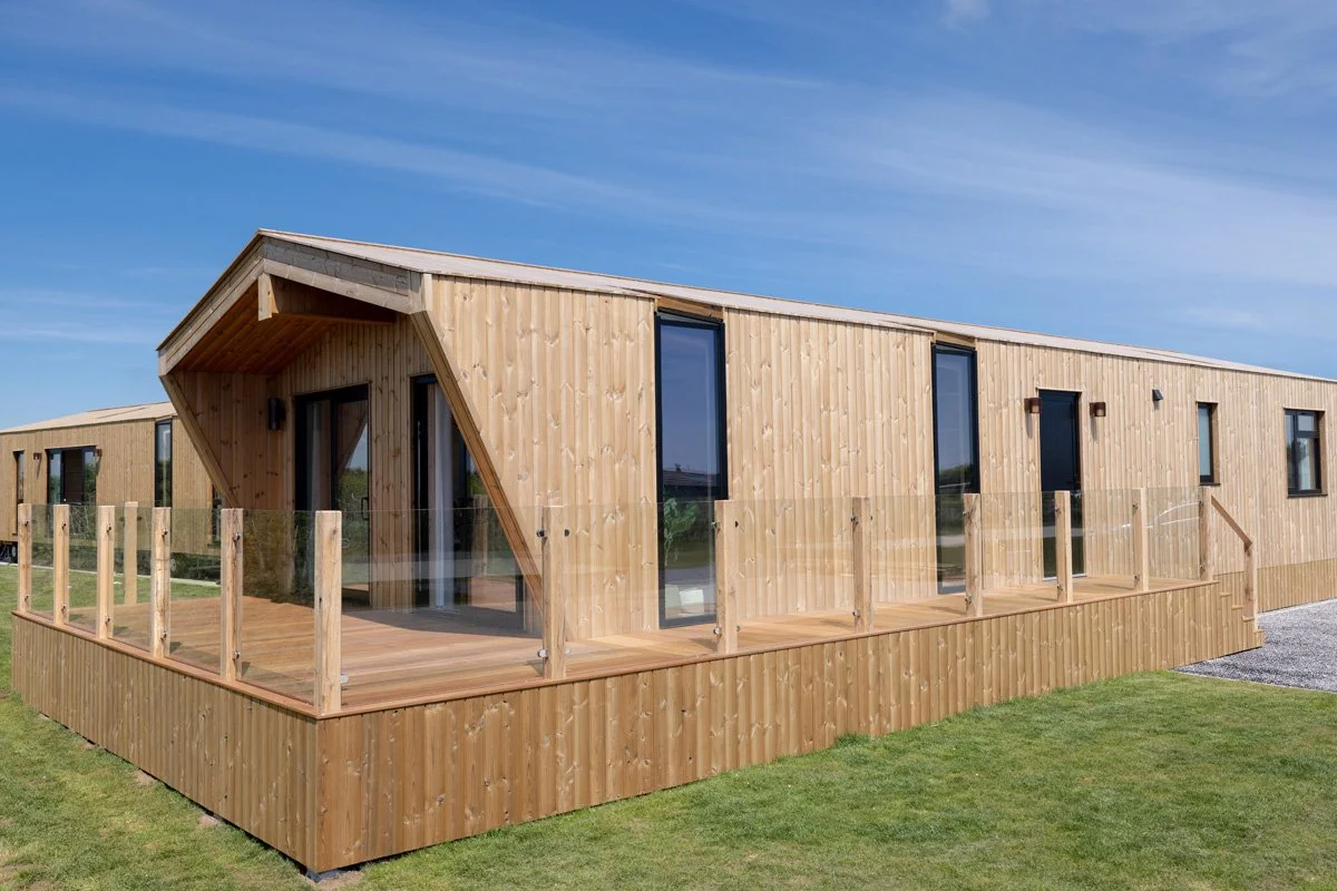 H1 Harbur Exterior4.jpg