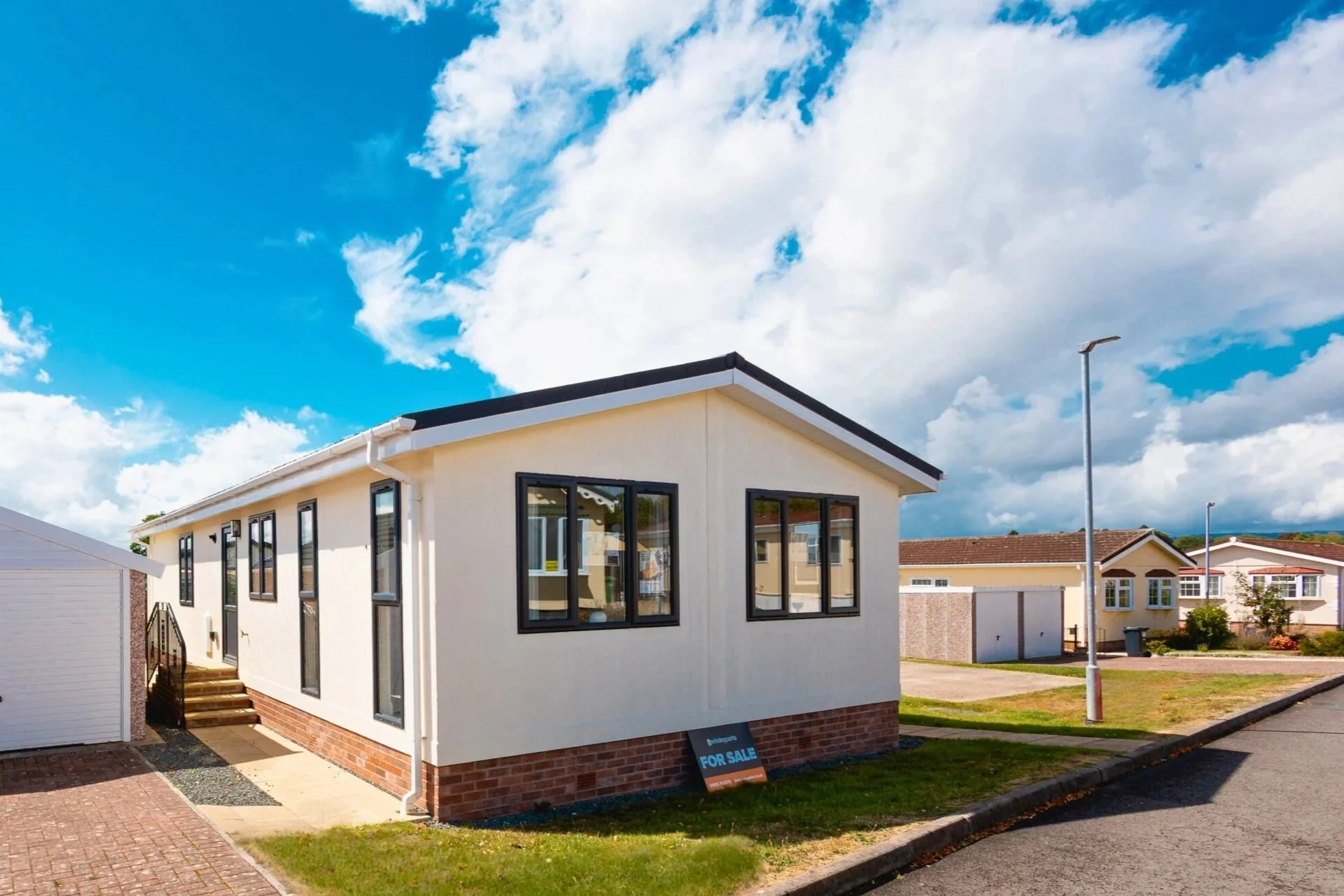 iron+45x20+exterior.jpg