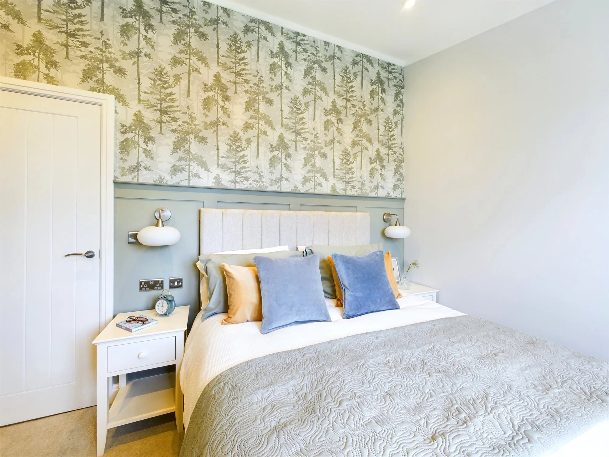 F4 Standard master bedroom.jpg