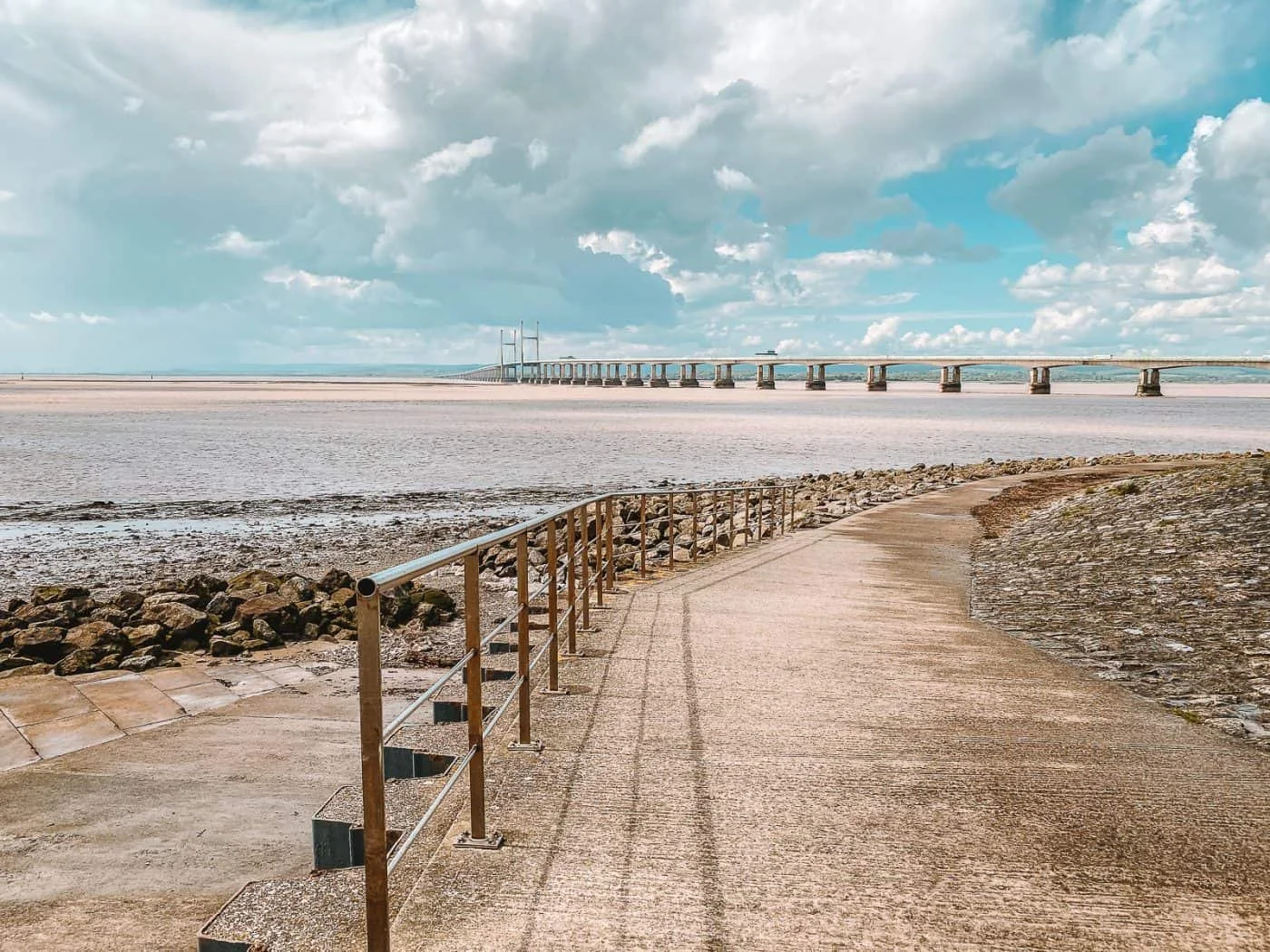 Severn-Beach-Walk-Under-Severn-Bridge-4-of-21-140.jpg