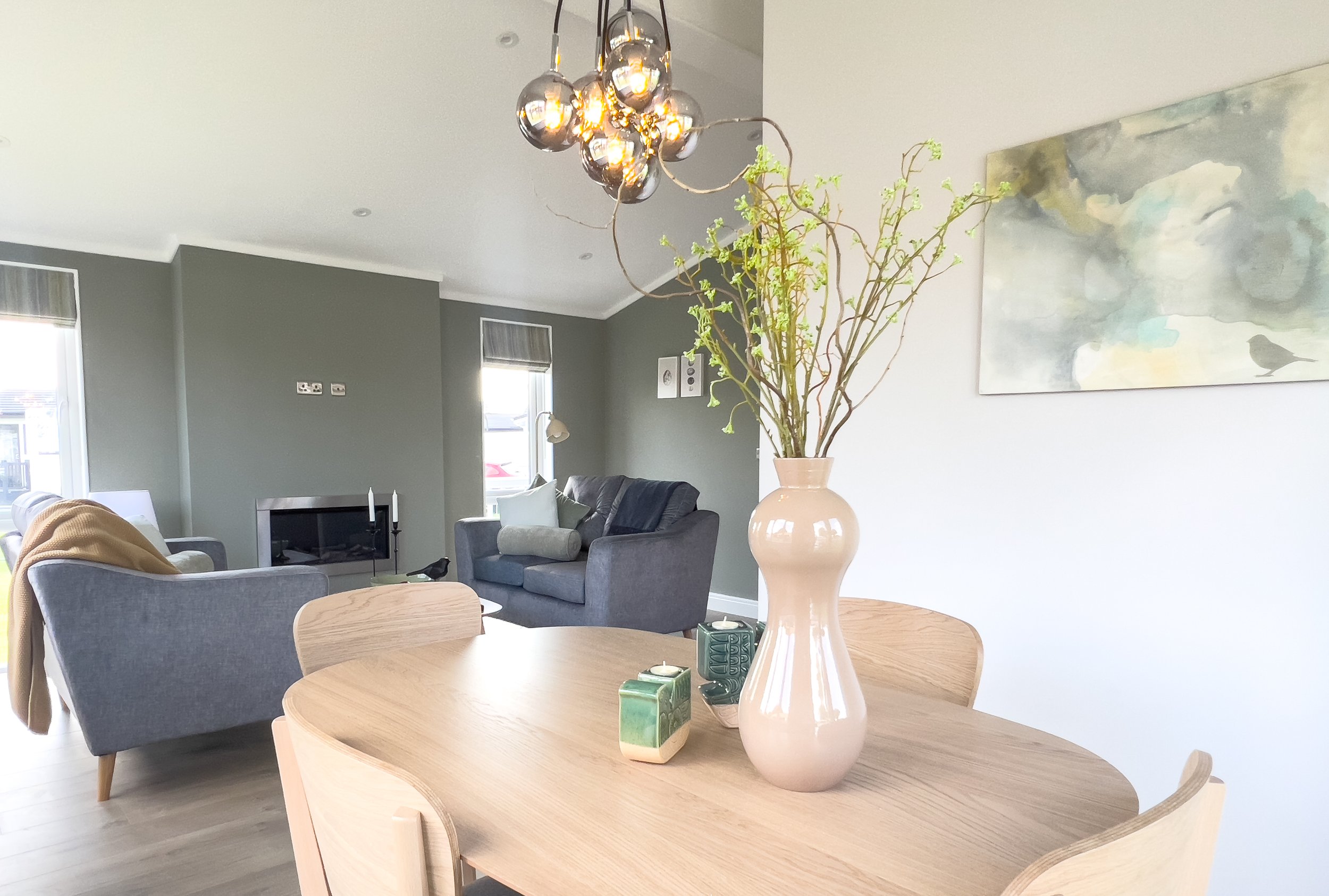 F4 Standard Dining area.jpg