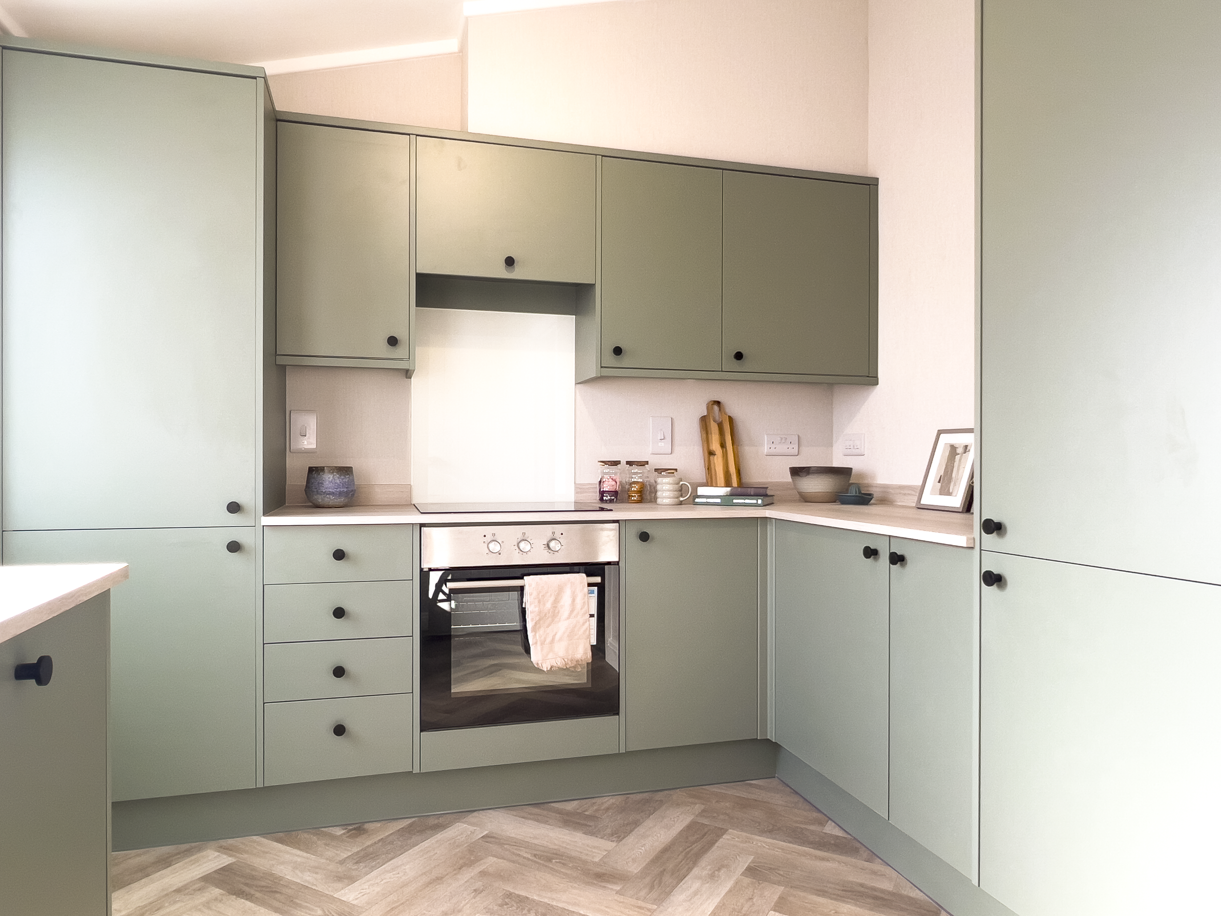 20260408-H4 Essentials Kitchen3.png