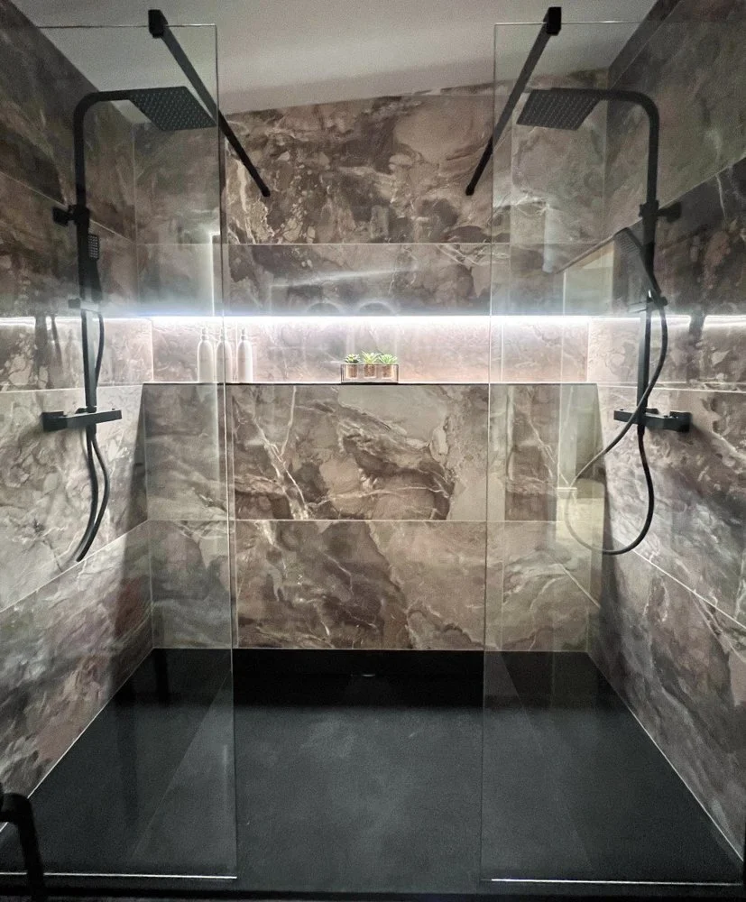 Curve ensuite double showers by Harbur-24.jpg