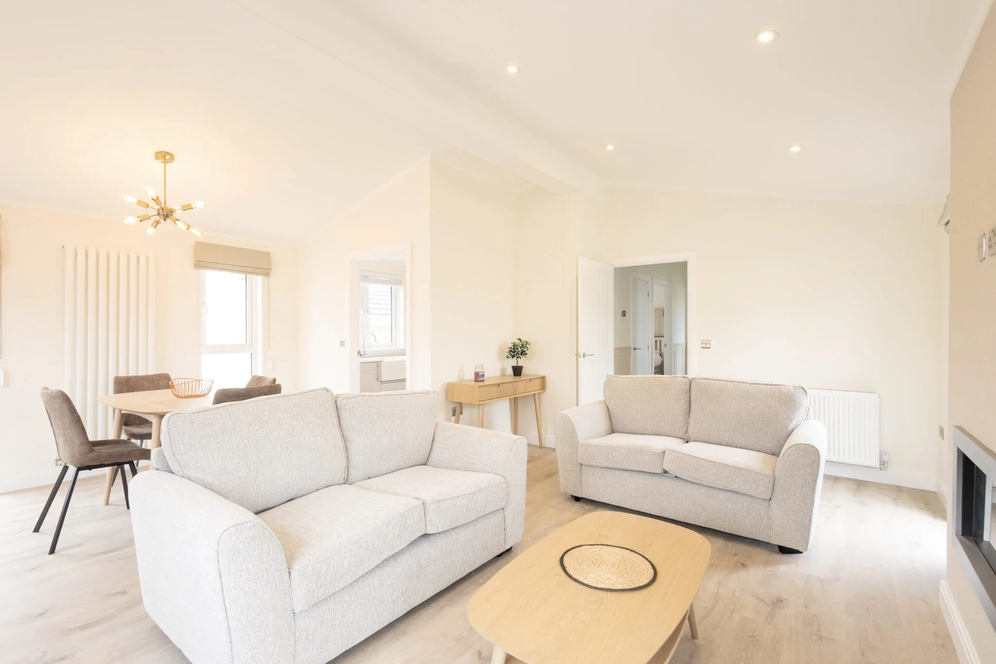 iron 45x20 lounge.jpg