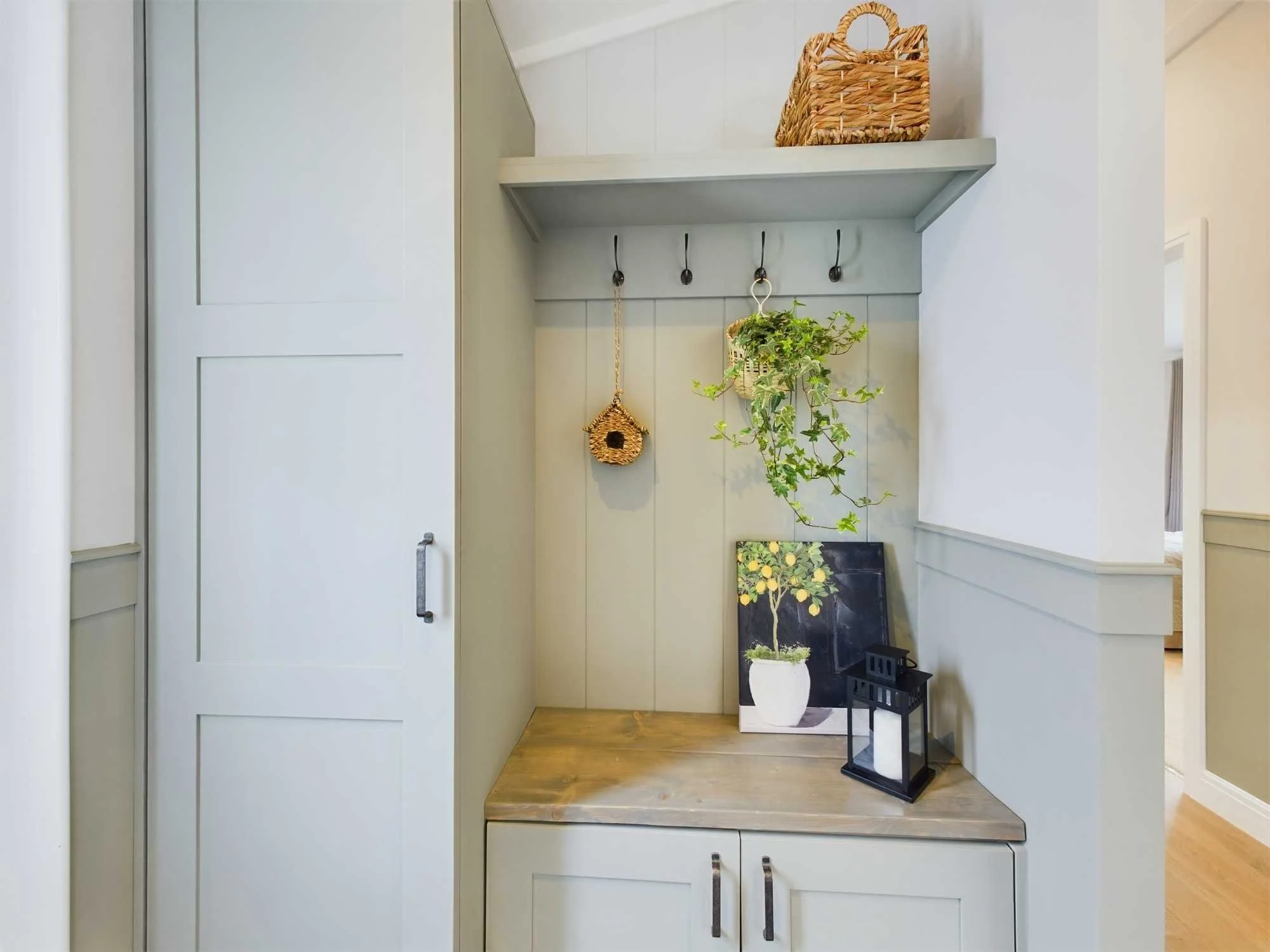 H4 Cloakroom area by Harbur.jpg