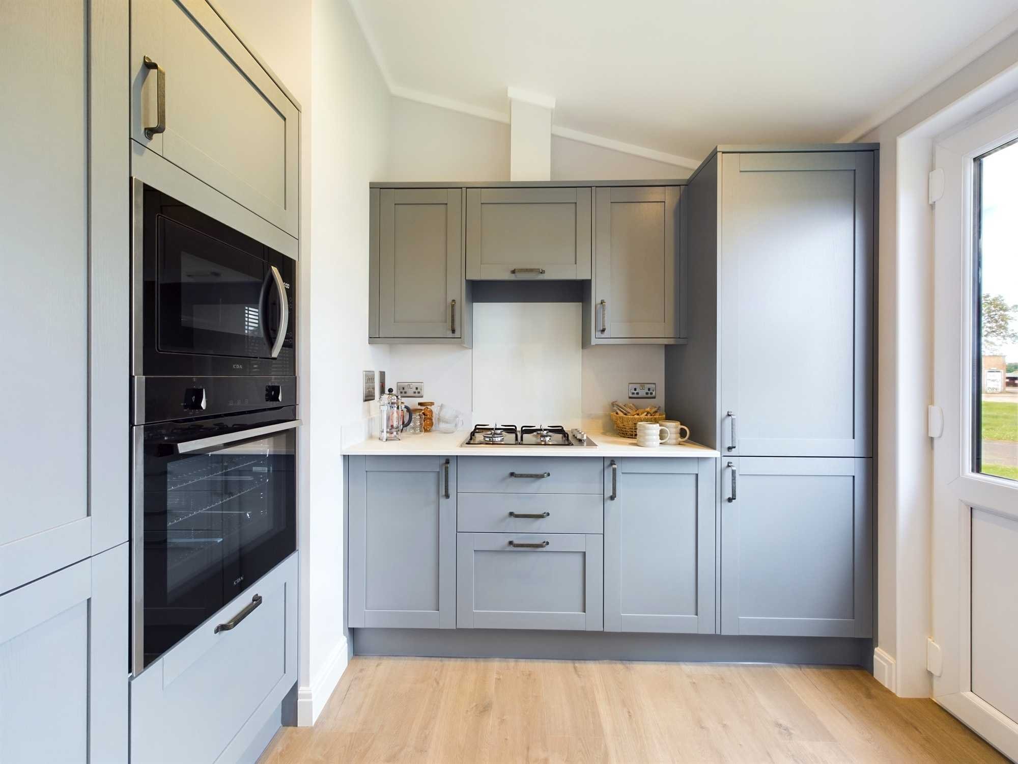 H4 Kitchen2 by Harbur.jpg
