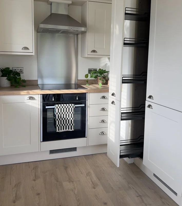 Harbur Kitchen in our first H4 Model2.jpg