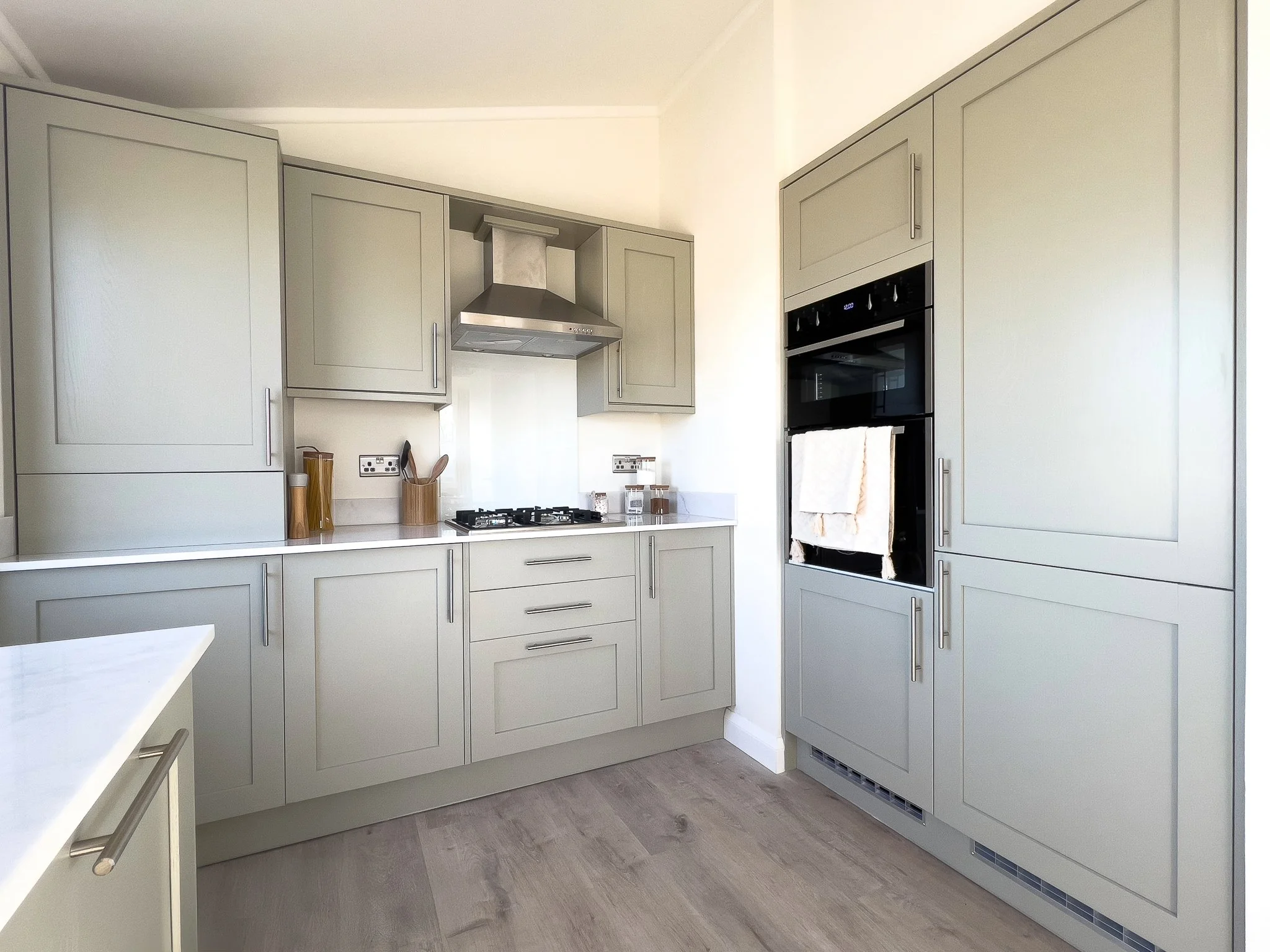 IRON NEUTRAL INTERIOR-10.jpg
