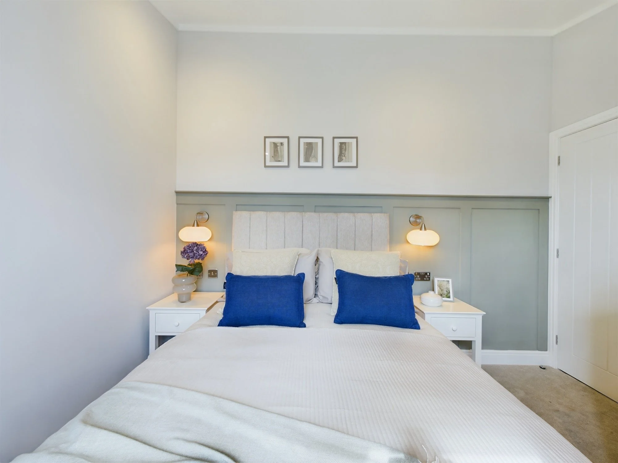 F4 Standard second bedroom2.jpg