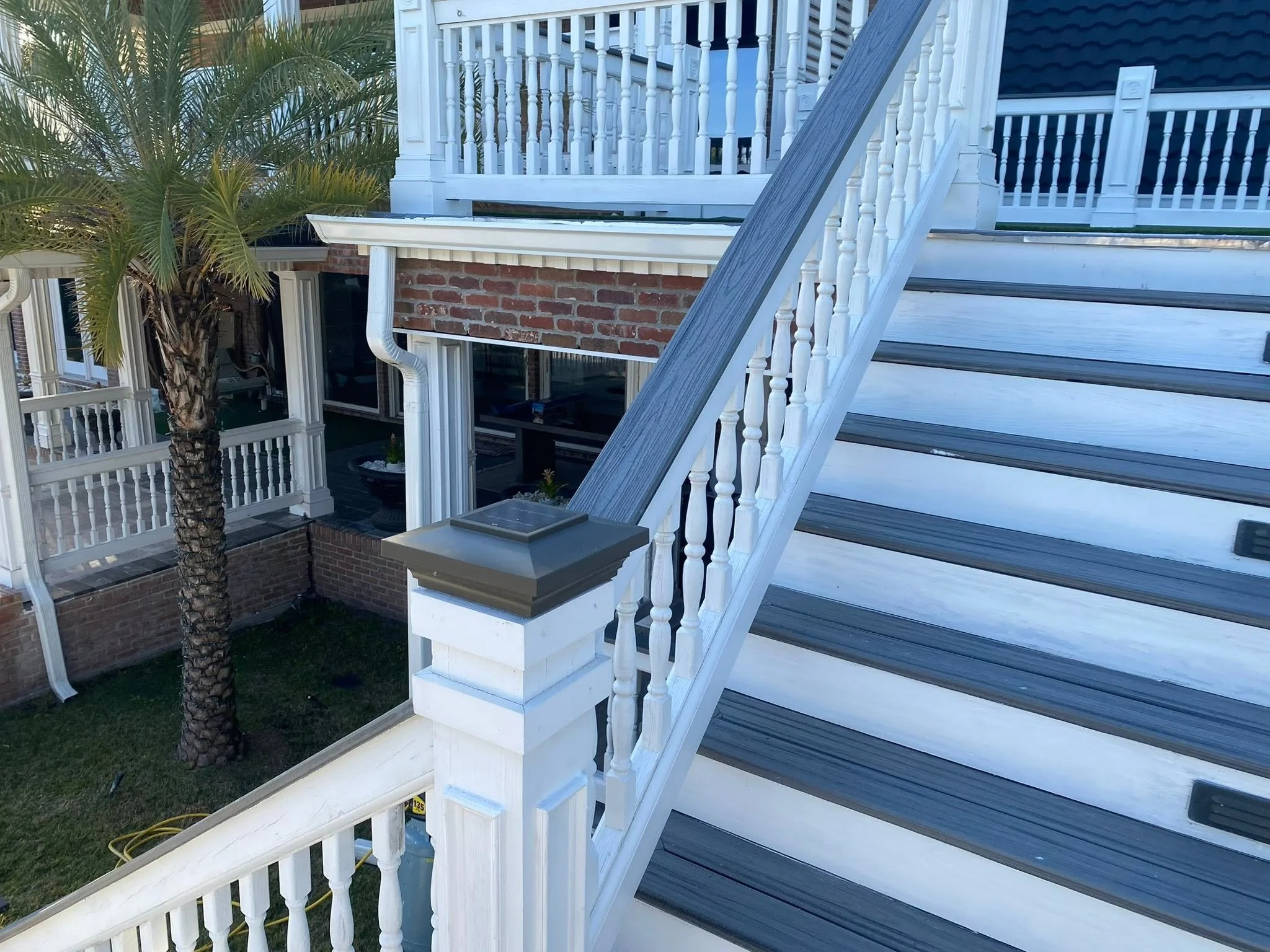 stairs old.jpg