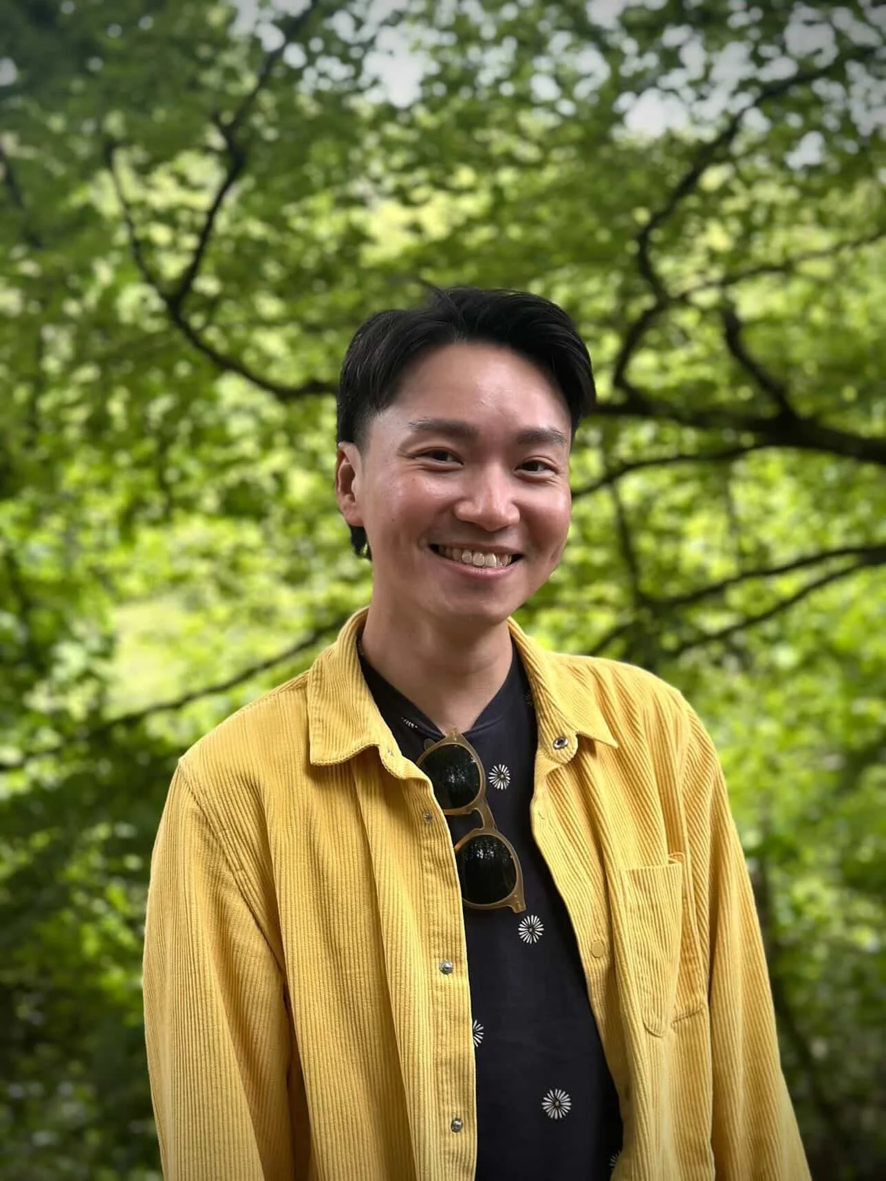 Sustainable Summer Series 2025 influencer profile featuring @threadsxchange