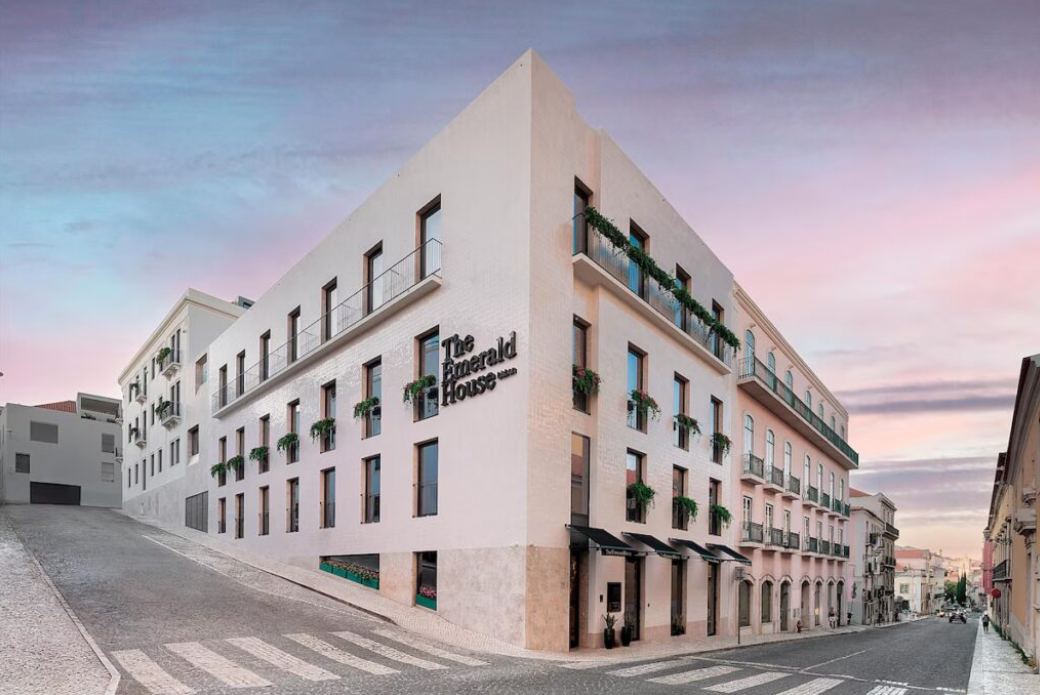 The Emerald House Lisbon, Curio Collection By Hilton
