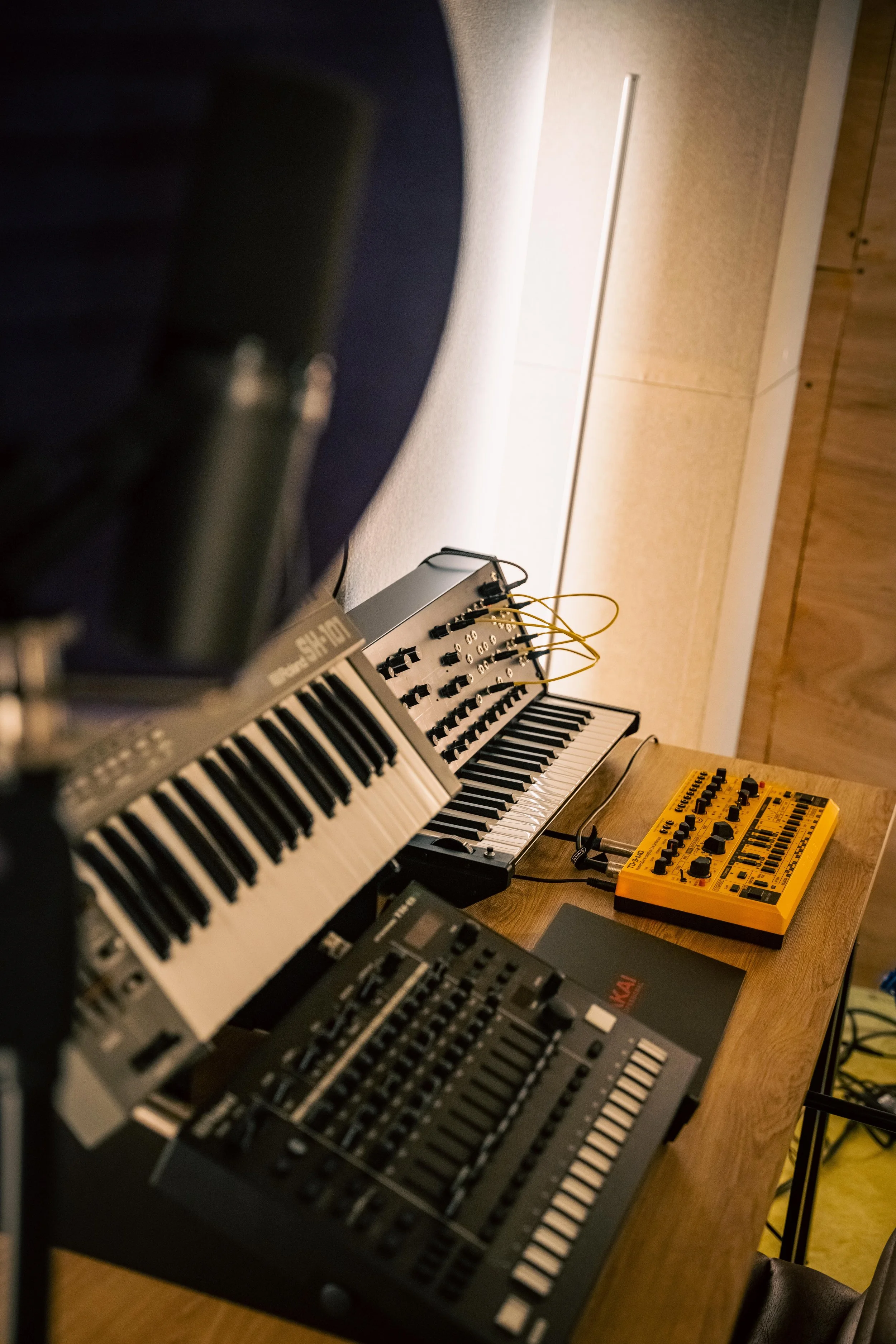 @kitasherconor_earth_studios022.jpg