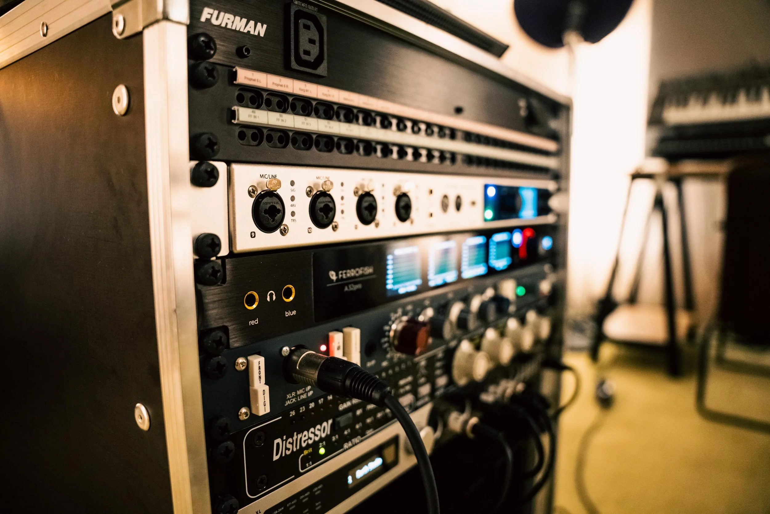 @kitasherconor_earth_studios036.jpg