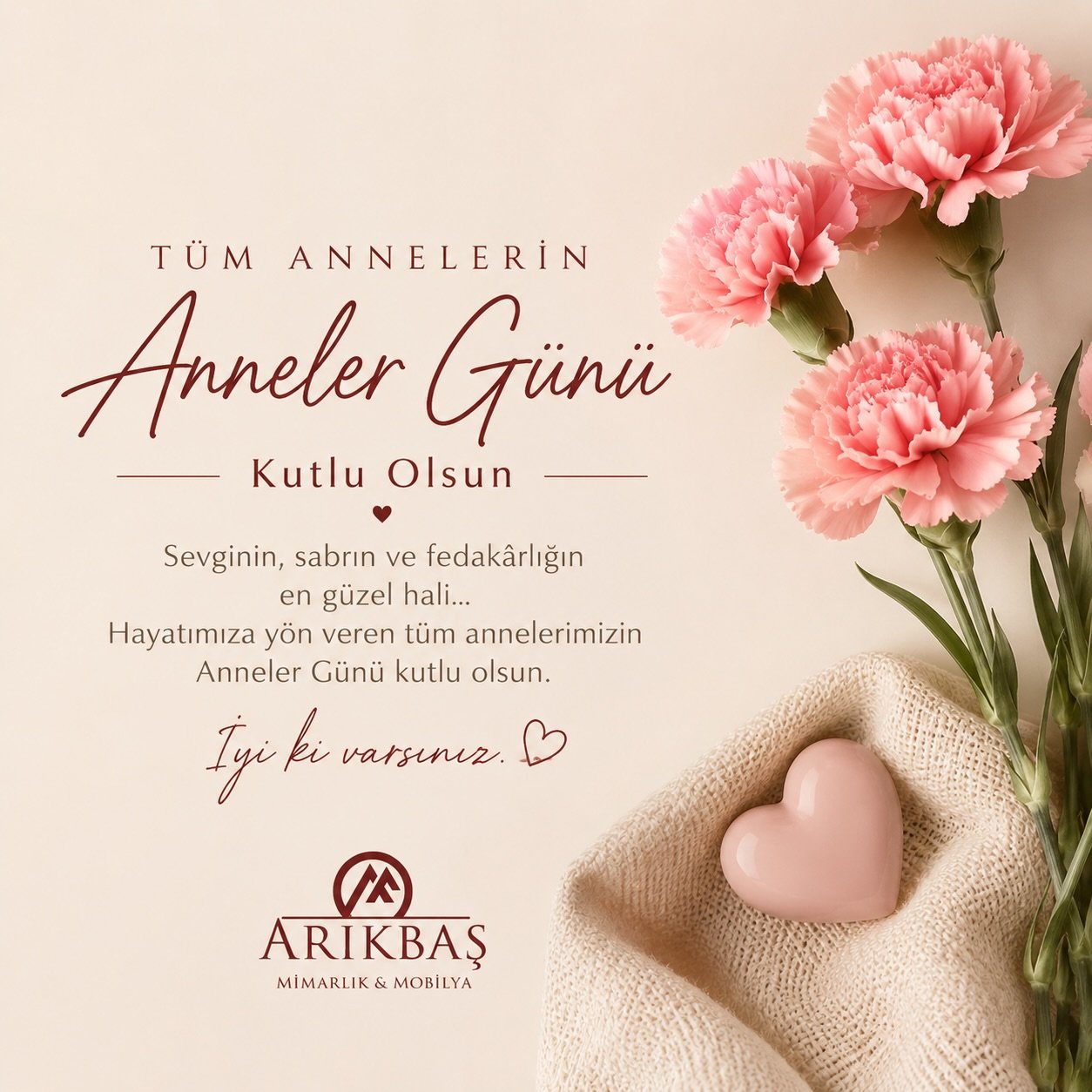 D&uuml;nyayı g&uuml;zelleştiren annelerimizin g&uuml;n&uuml; kutlu olsun. 🥰

#annelerg&uuml;n&uuml;