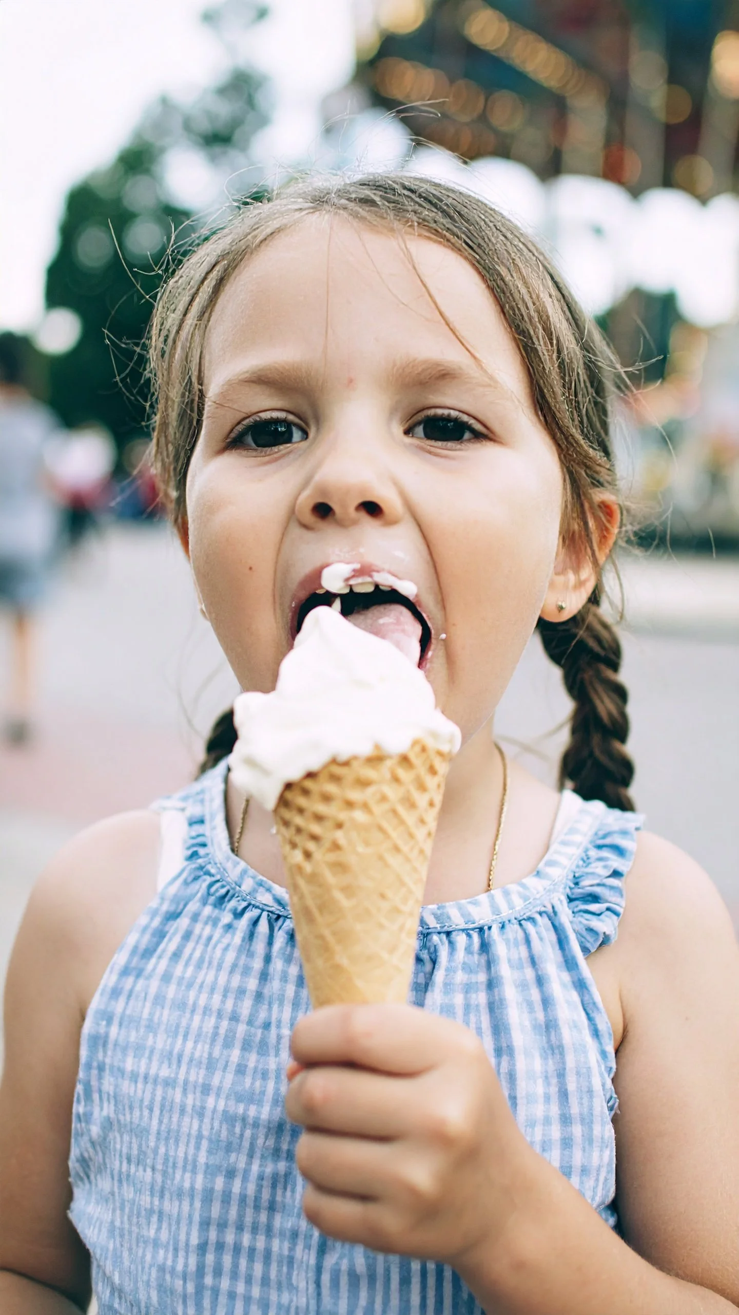 How Do You Eat Ice-Cream?