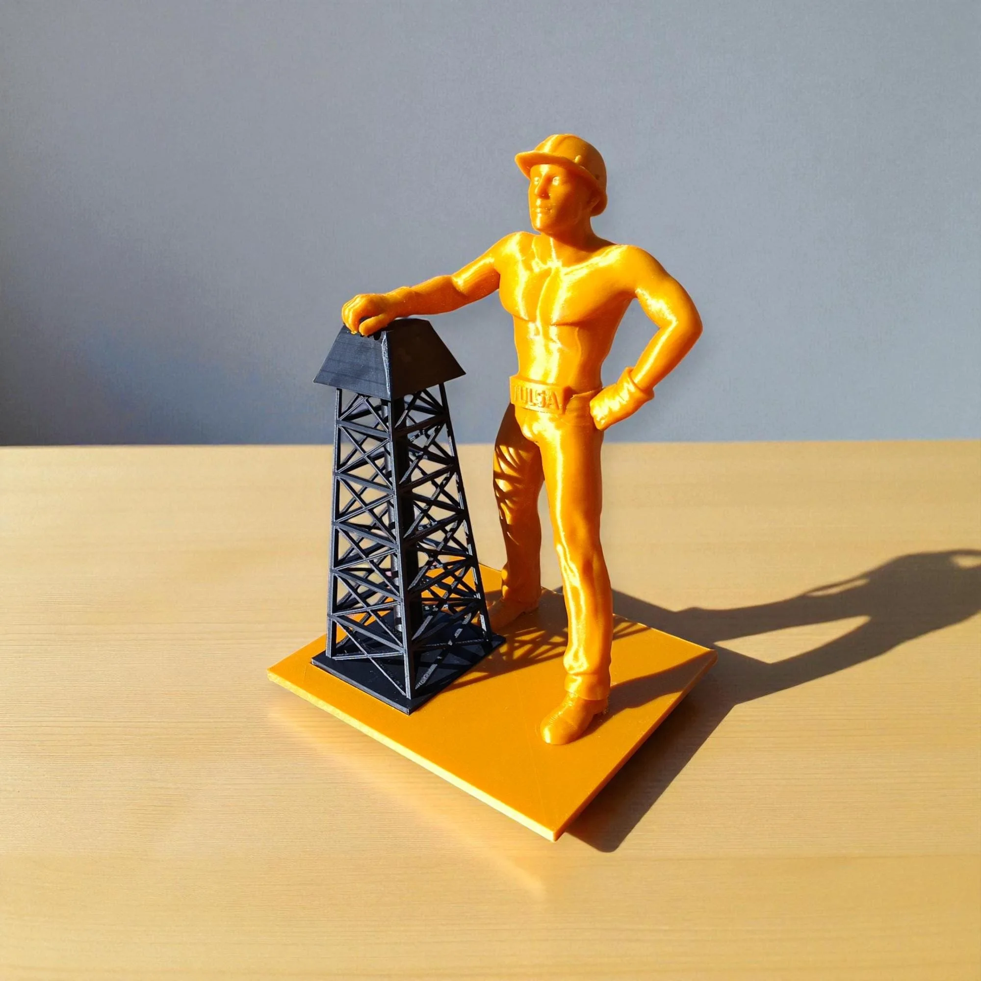 Golden Driller Statue: Tulsa Route 66 Landmark, Oil & Gas Gift
