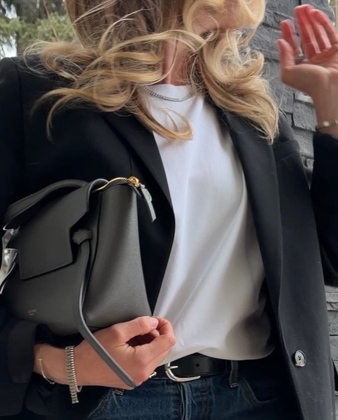 Waiting for the uber