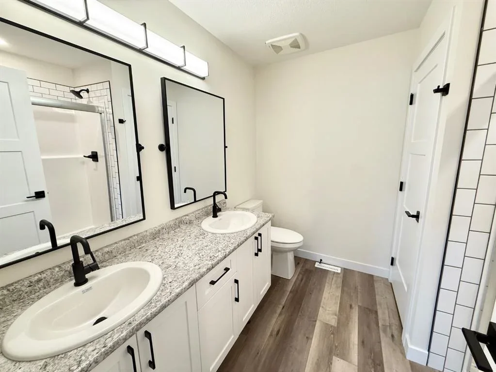 boutin bathroom.webp