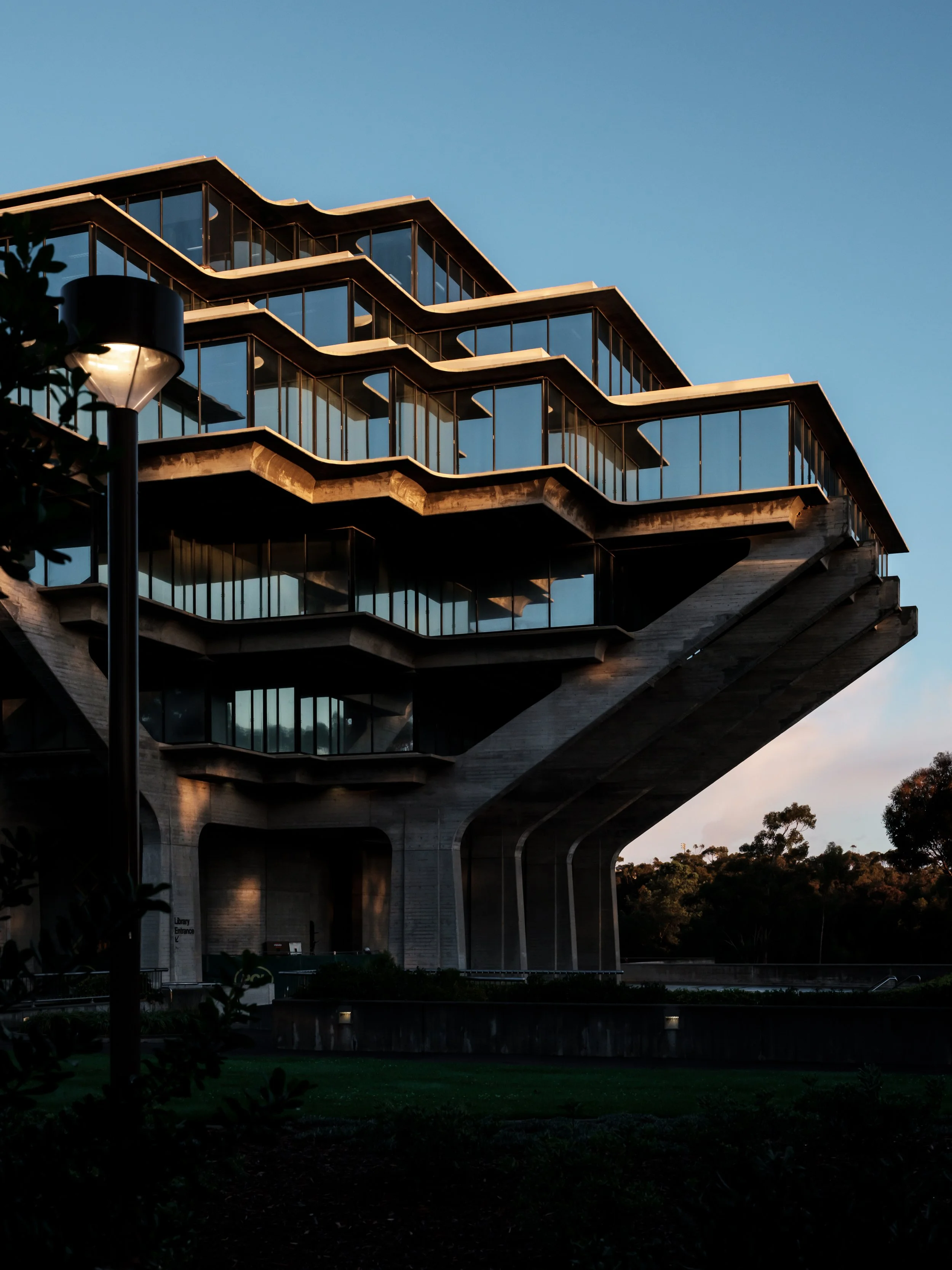 UCSD-Architecture-Gary-Kasl-SandKasl-Imaging-Architectural-Photography-16.jpg