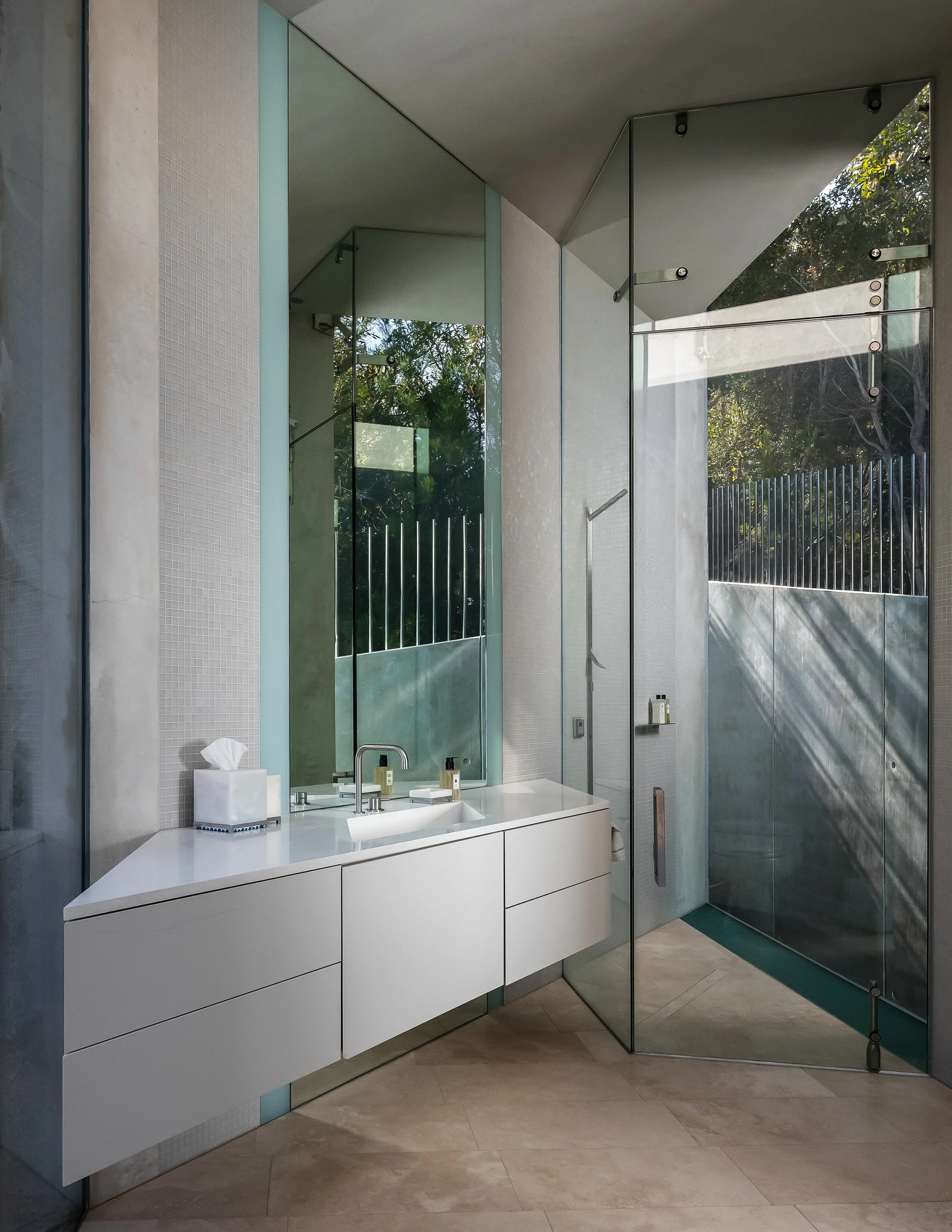 Razor-House-Gary-Kasl-SandKasl-Imaging-22.jpg