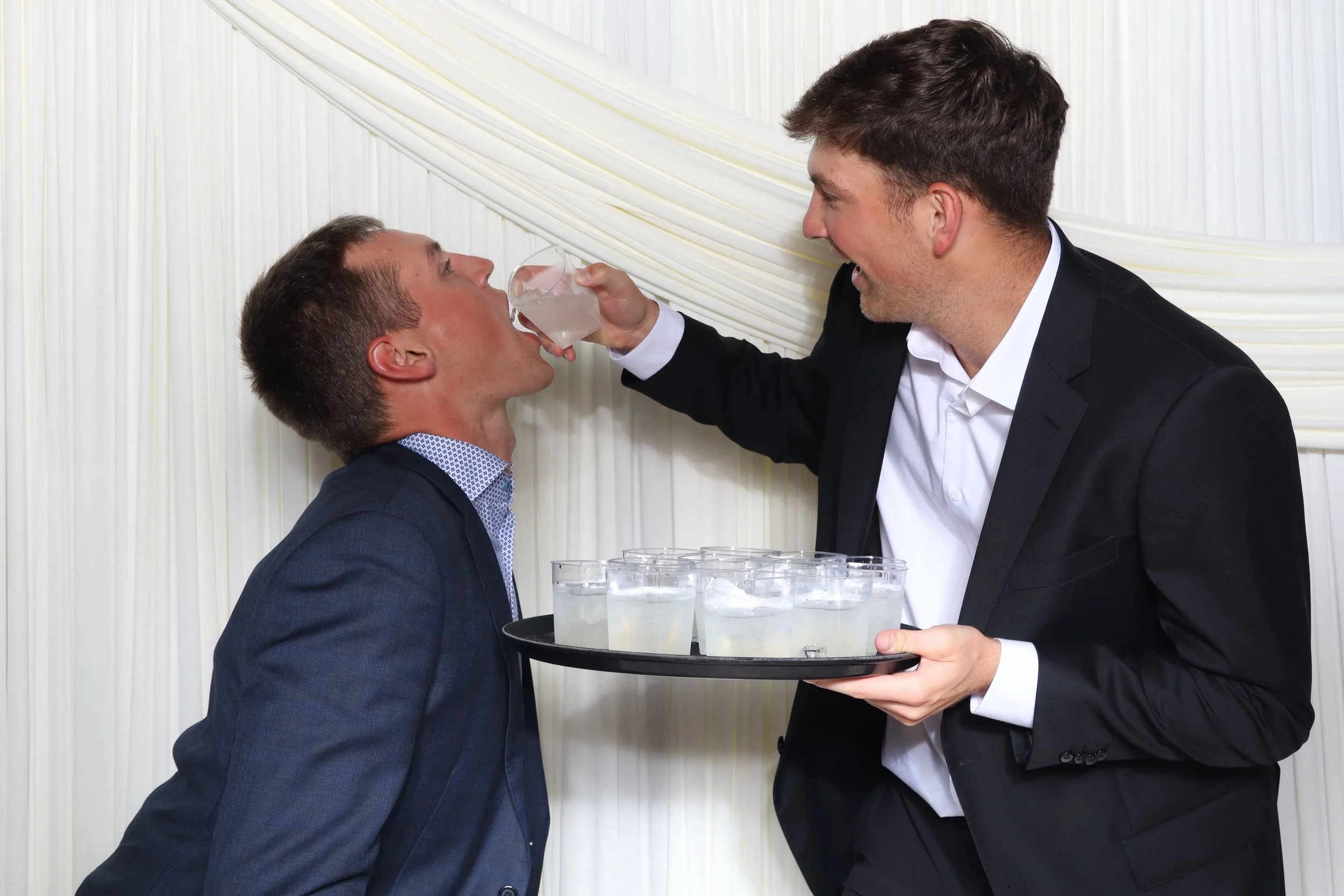 des-moines-wedding-photo-strip-printing