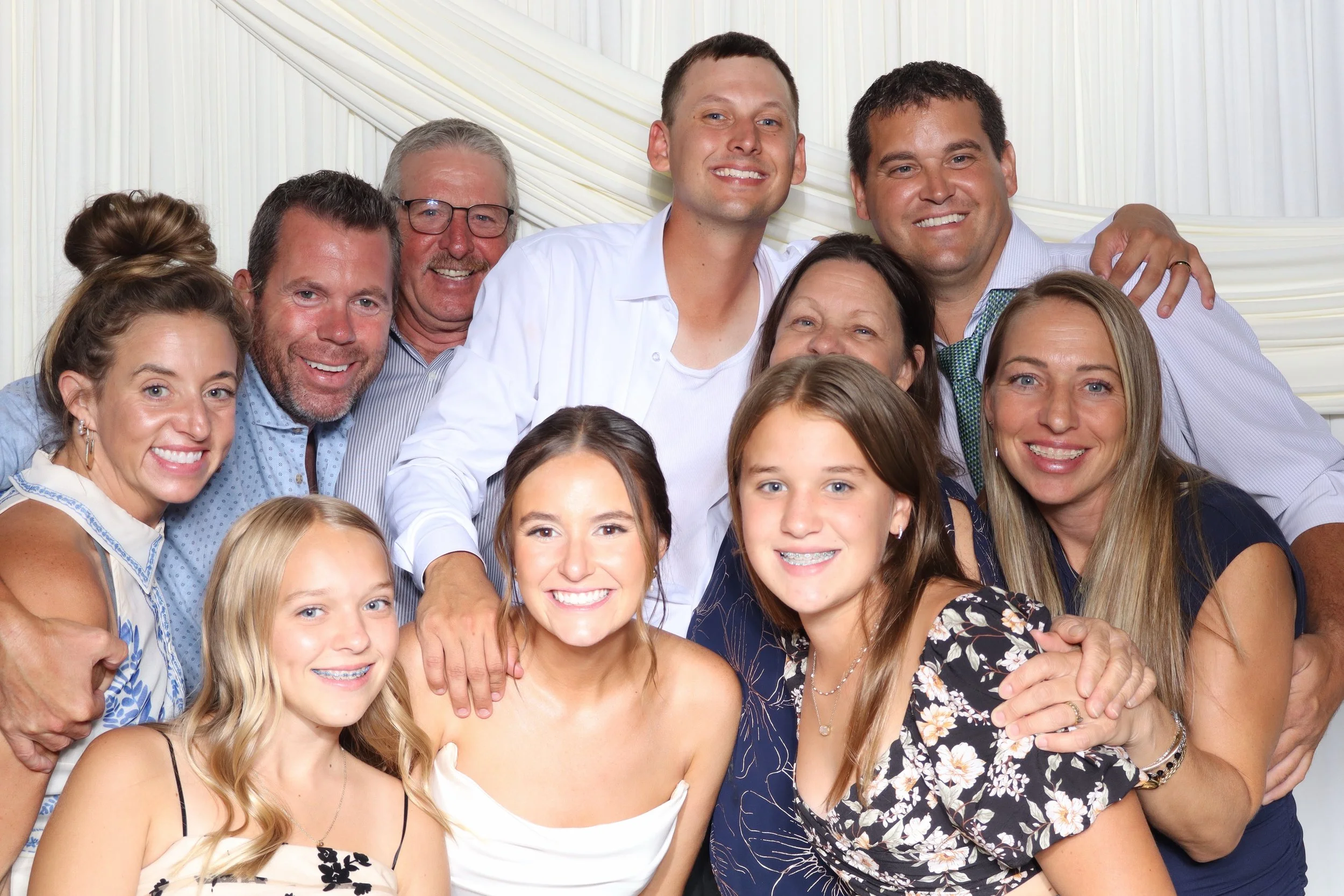 des-moines-wedding-photo-booth