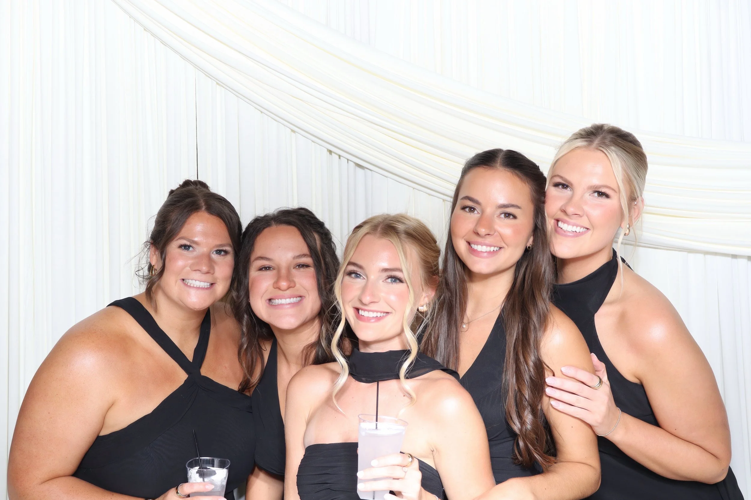 des-moines-wedding-photo-booth