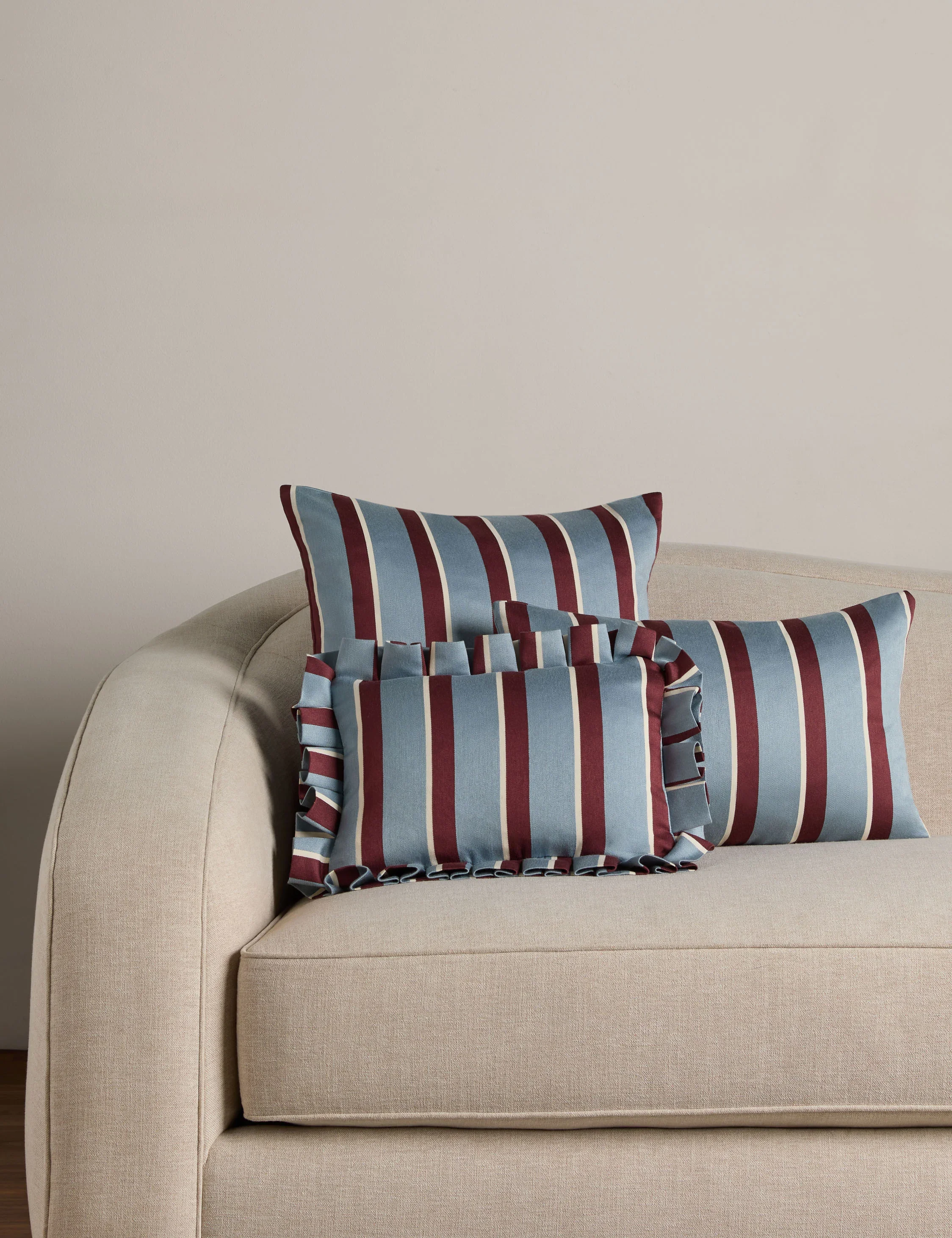 Lulu-and-Georgia_ChandlerPillowFamilyShot_Blue___140_Product.webp
