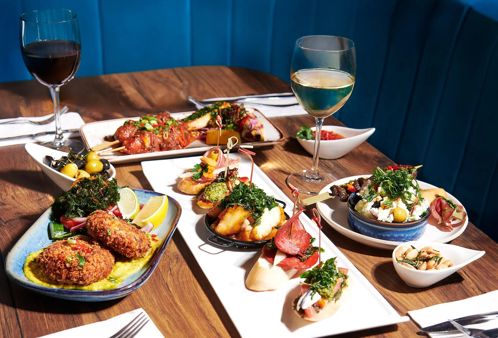 table tapas 2_web.jpg
