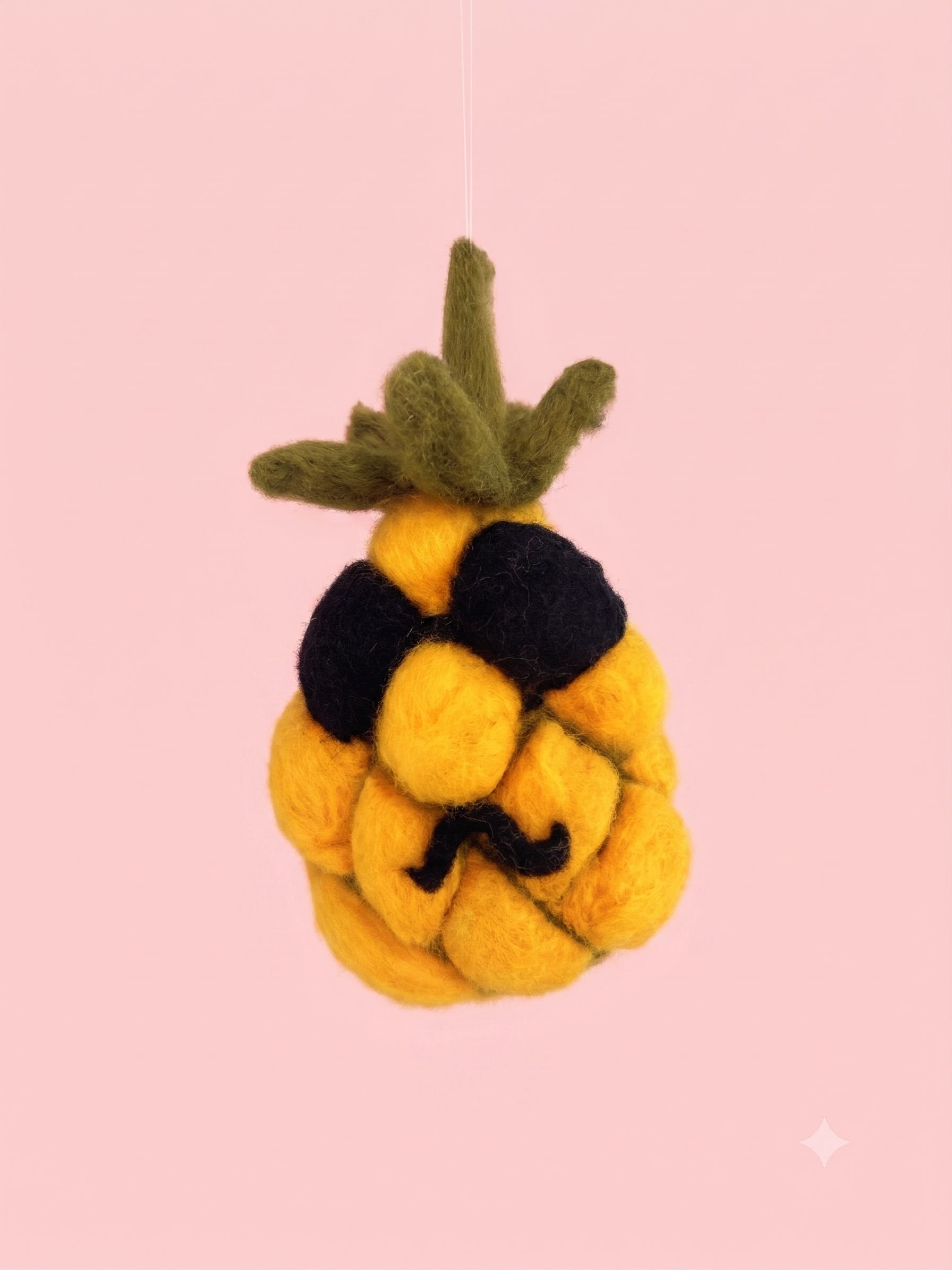 felt-pineapple-pink (1).jpg