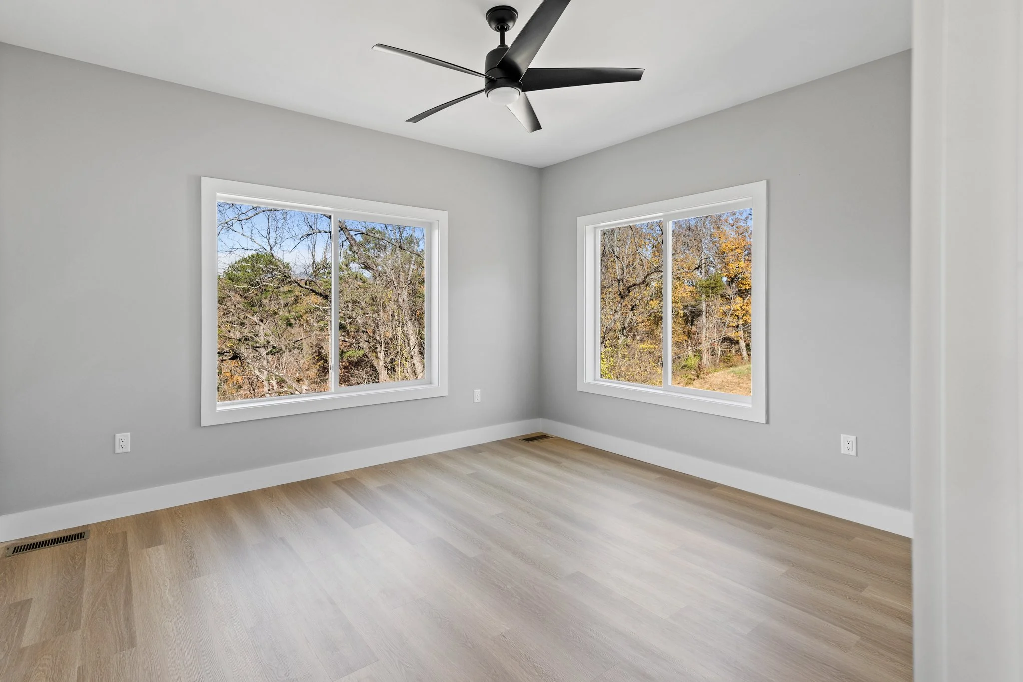 Asheville Builder DOMO Construction & Development 62_upper_moffitt_branch-26.jpg