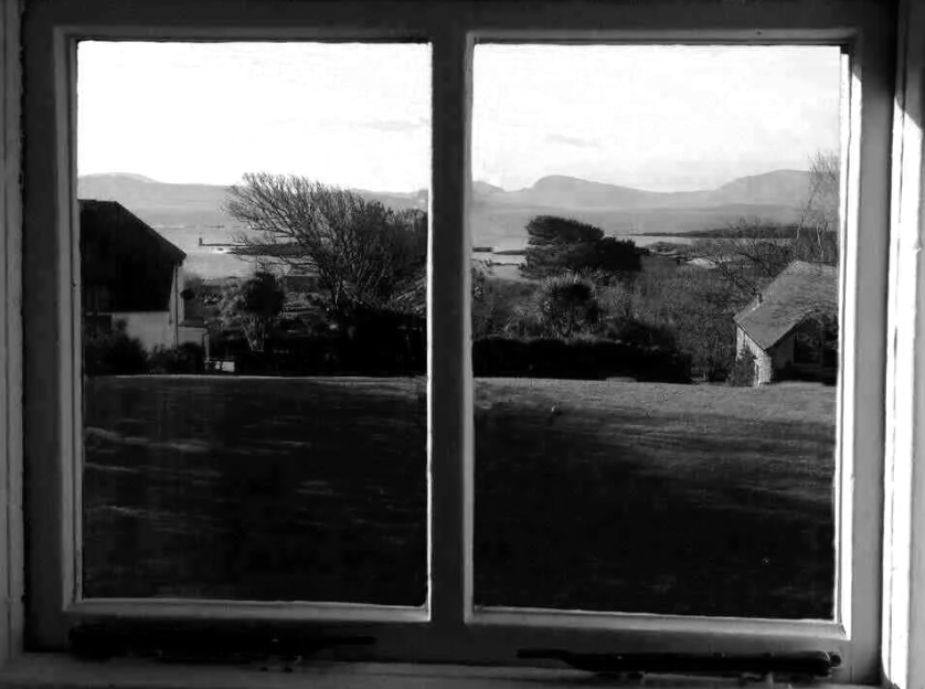 Castlecove retreats kerry geraldine ahern
