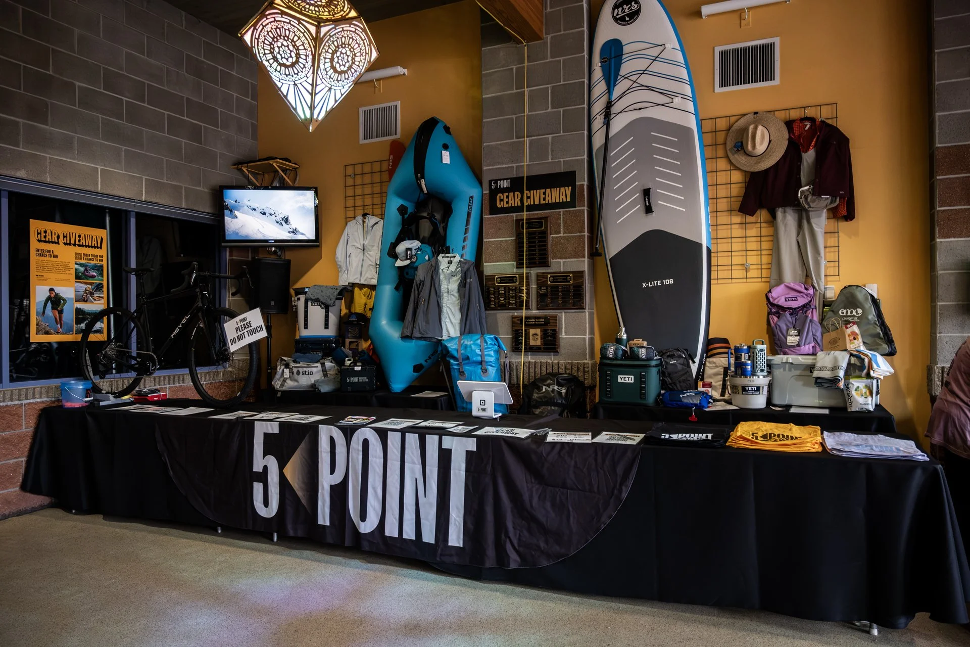 colorado-adventure-film-festival-5-point-2026-gear-giveaway.jpg